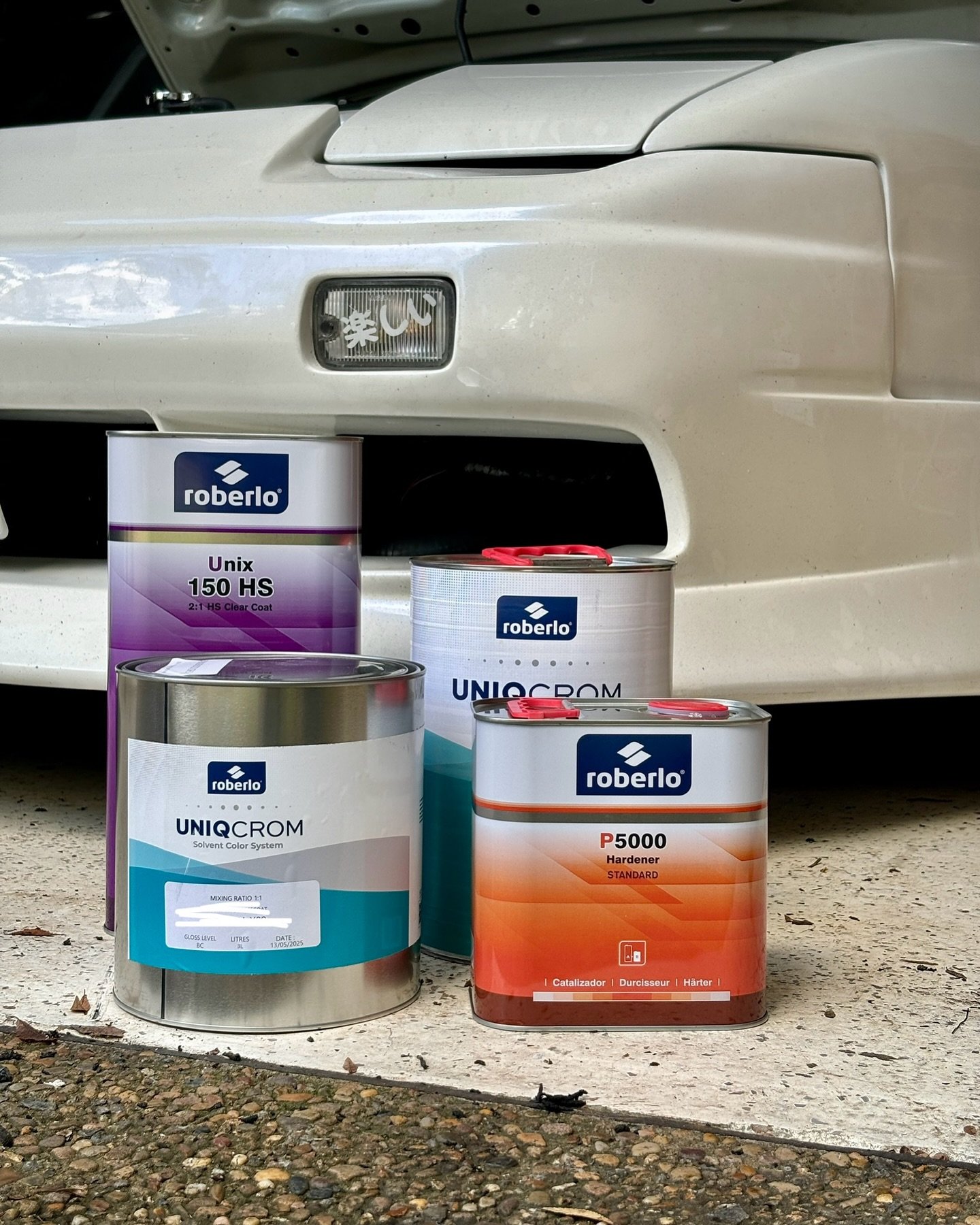 Thanks to @spraypainterswarehouse and @roberloaus, we&rsquo;re painting 5 of the team cars in a BEAUTIFUL new colour for a total refresh. There&rsquo;s new kits, new wheels, and a whole new livery coming - and the first of the cars goes under the kni