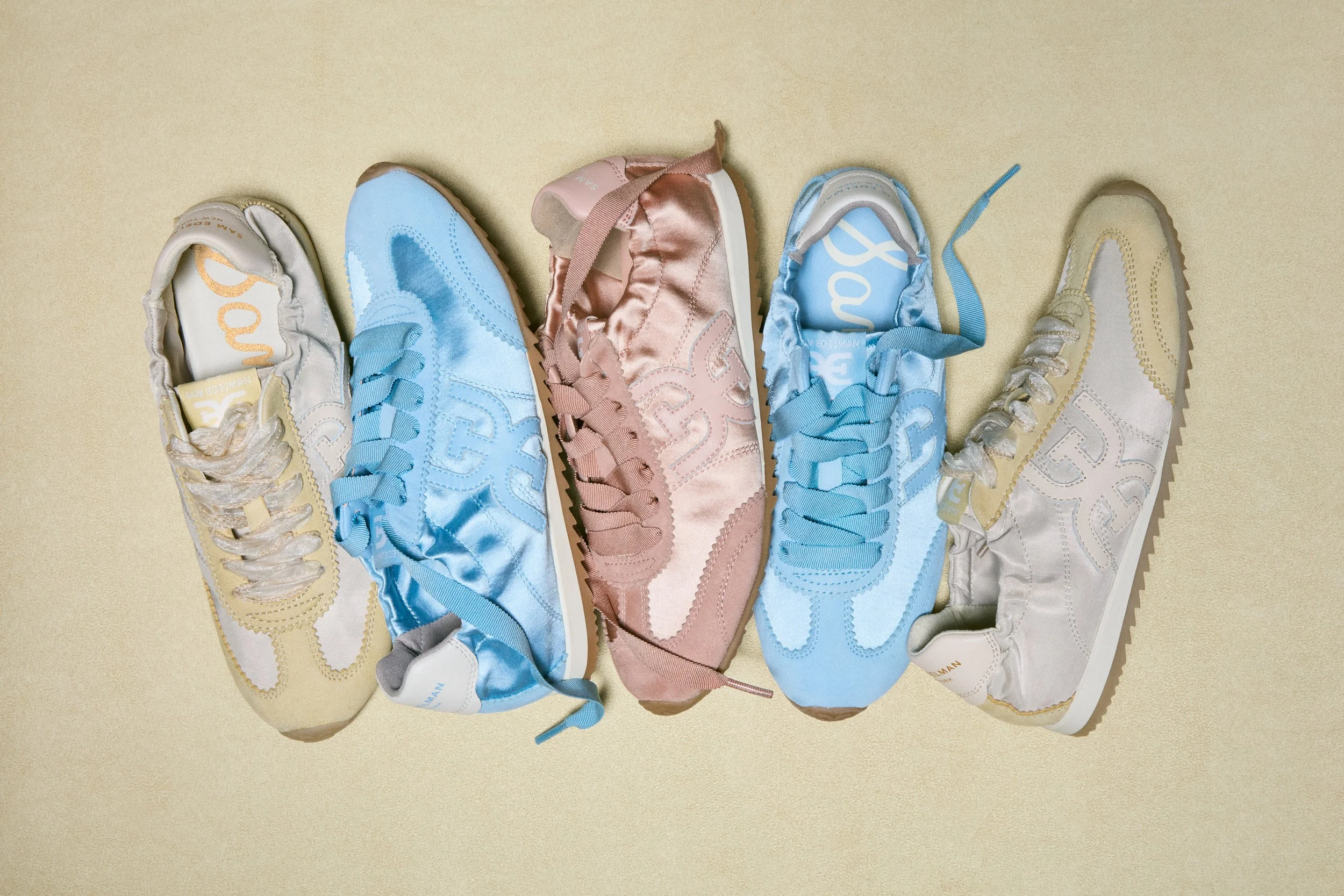 SE_SP26-1_STILL_ISELLA 3_SPRINGBLUE_BALLETPINK_NEWECRU_0160_MAIN2.jpg