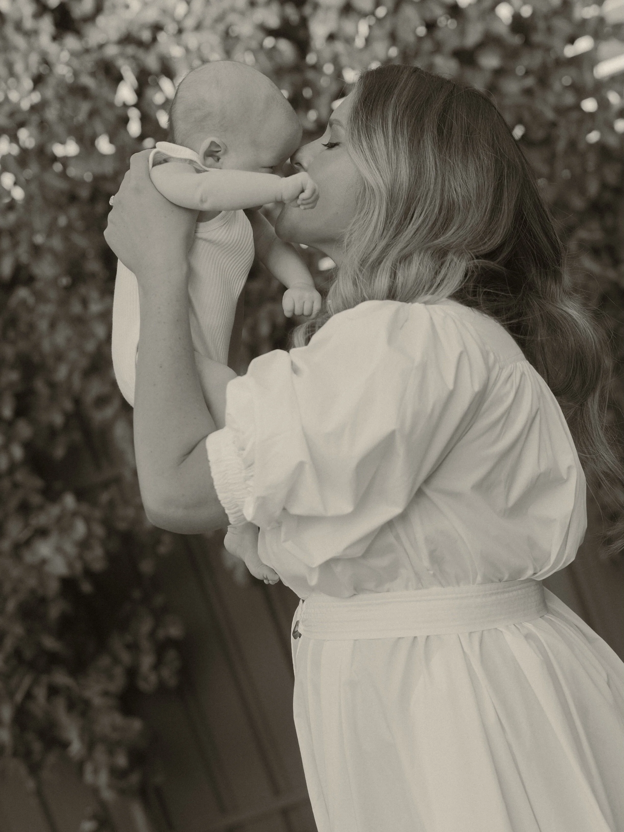 Hello beautiful people 🧚🏻&zwj;♀️

A little life update!

The start of this year has been so wholesome and full of love, soaking up every moment with my little man. I truly appreciate all the kindness, support and love during my time away.

Over the
