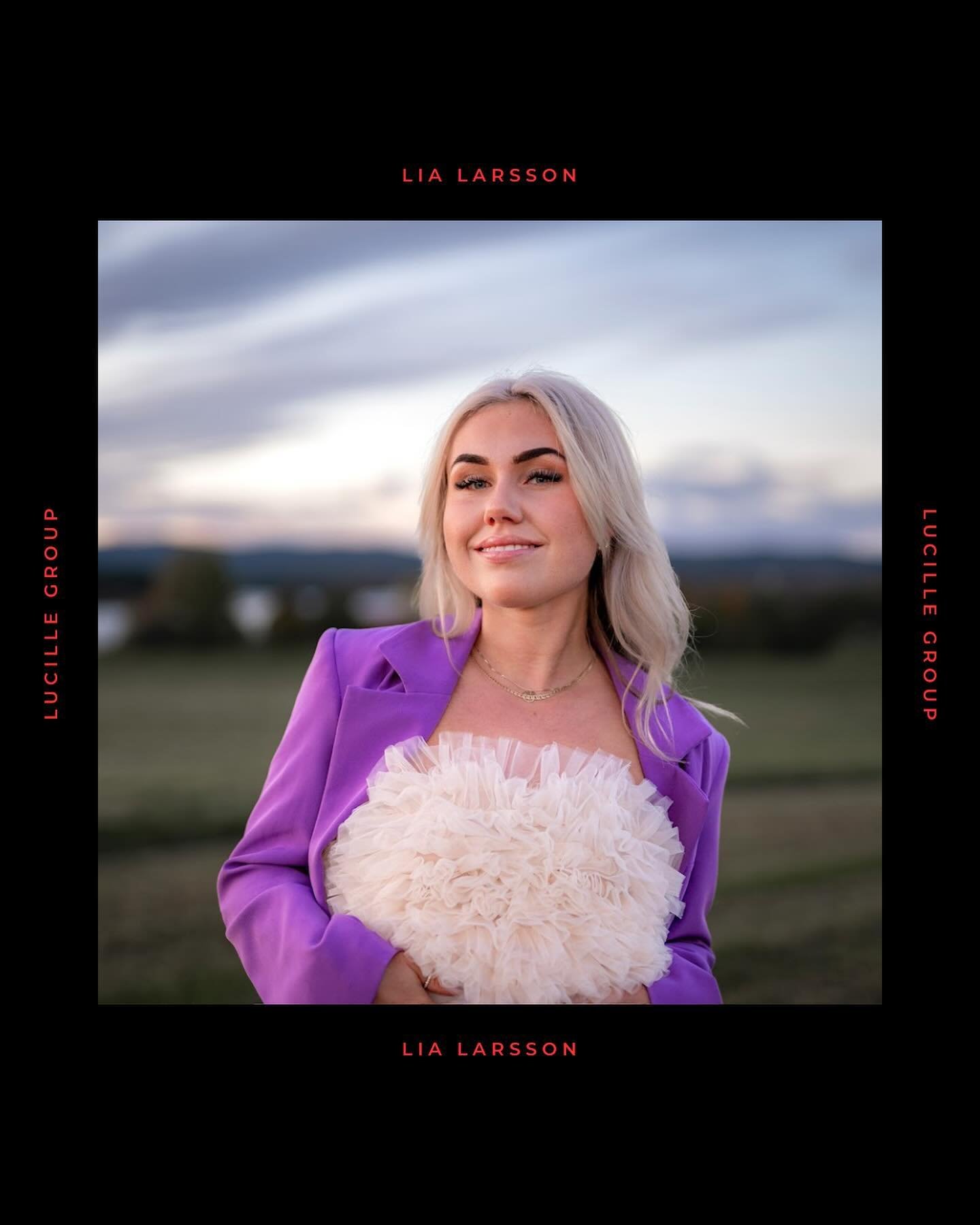 Meet Lia Larsson - a name that is synonymous with &ldquo;epa-dunk&rdquo;, one of the biggest genres in Sweden right now. Lia Larsson made her way into many Swedish people&rsquo;s hearts with her humor and dancing, but her big breakthrough came with t