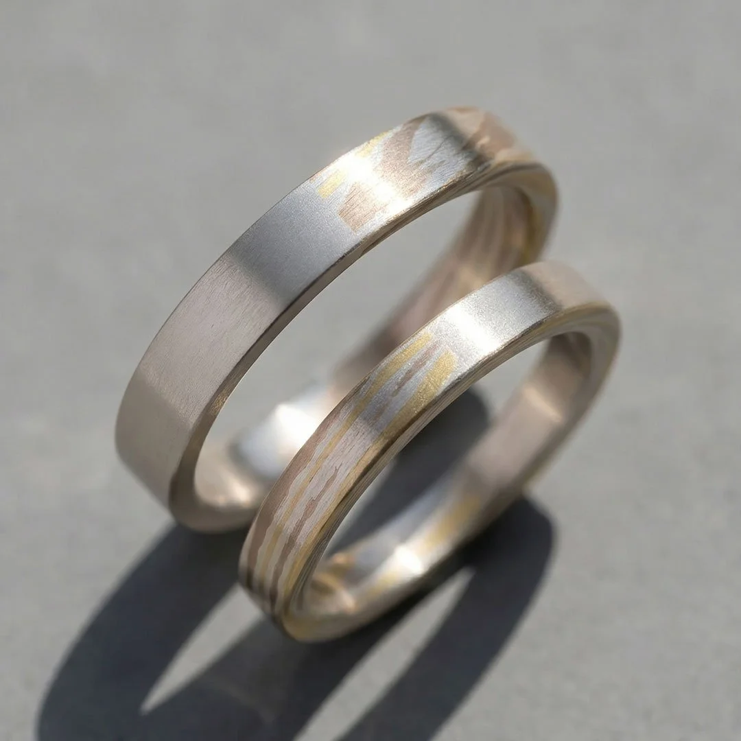 Perfectly Imperfect 18K Gold Wedding Rings Minimal Blanc