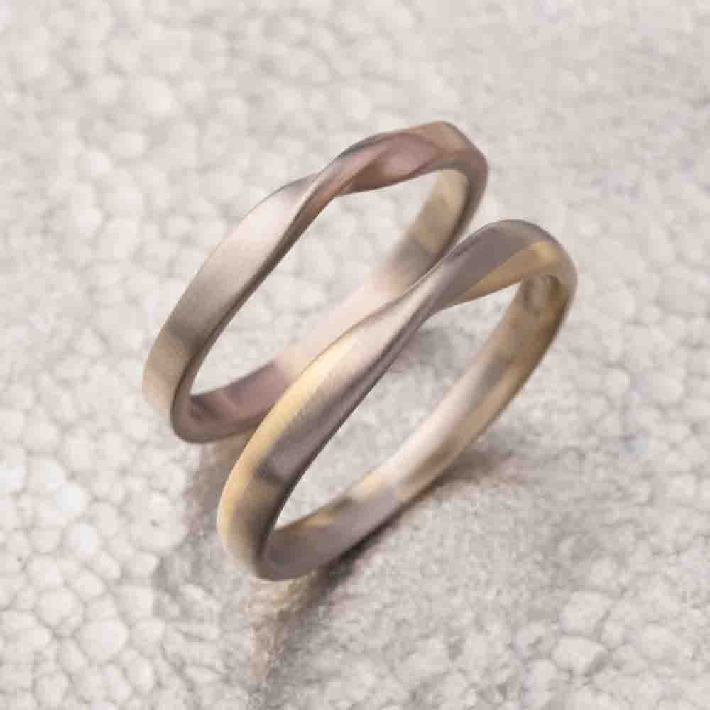 18K Duo Moonlight Infinity Wedding Ring