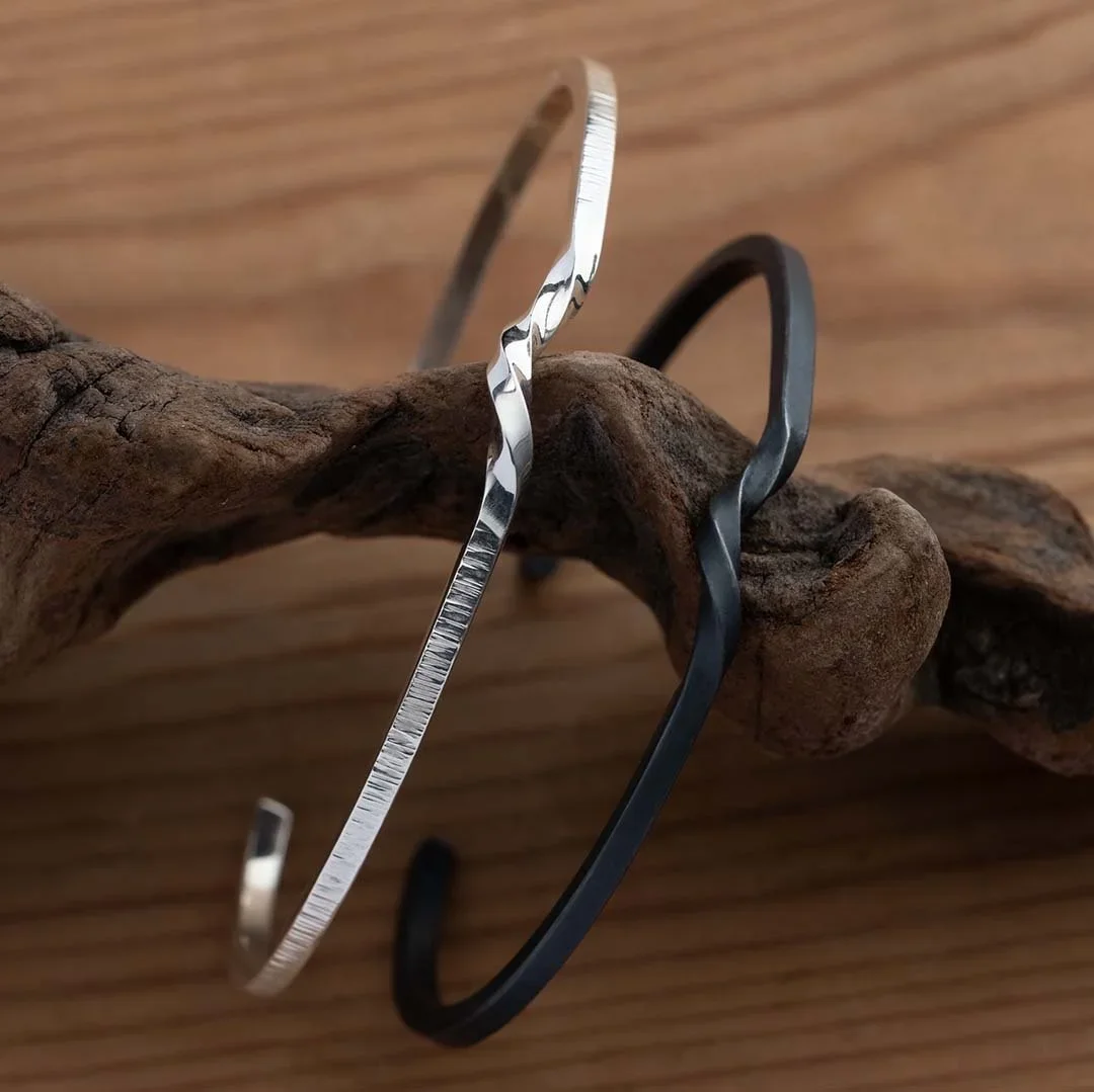 (Left) Mirror (Right) Oxidised