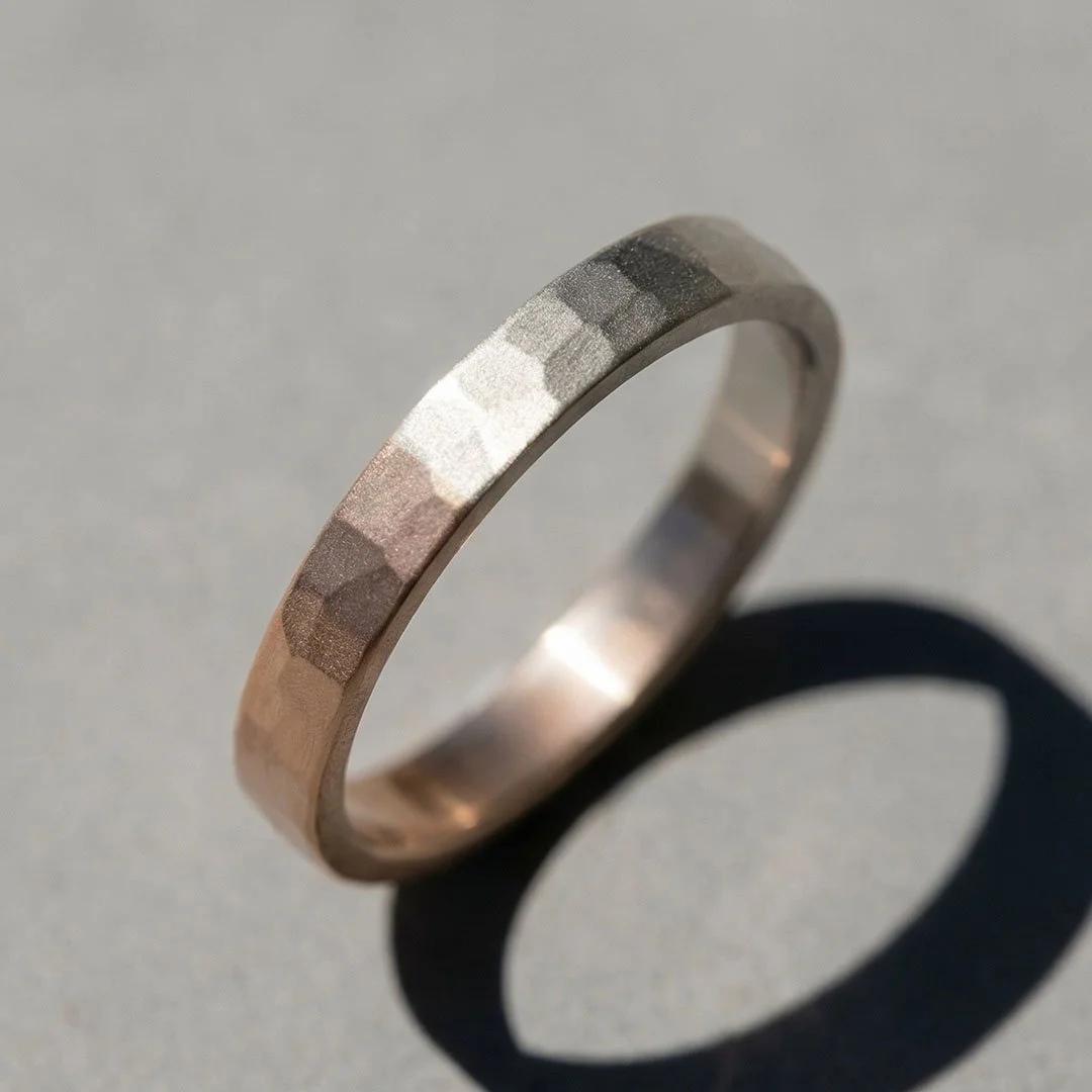 Duo wedding ring workshop hammer ring