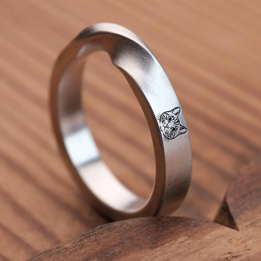 Pet-a-Ring/Infinity