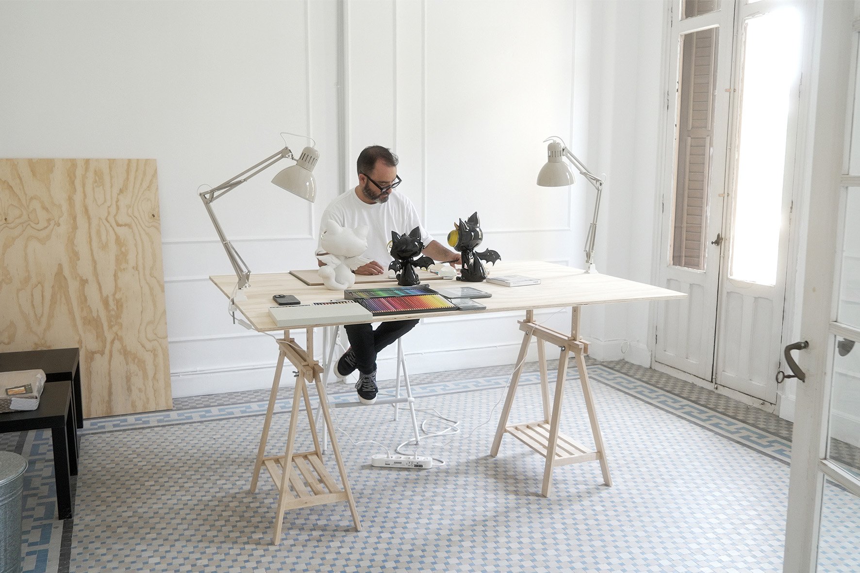 Unveiling the Art of Opulence and Refinement with Rustan’s Home Art Series