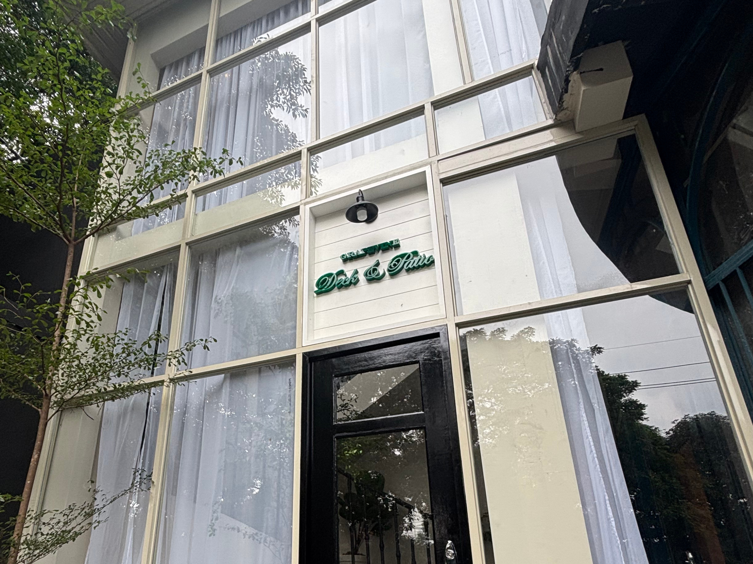 Skyline Views &amp; Signature Bites: Discover the New Al Fresco Dream at Grapevine White Plains, Quezon City