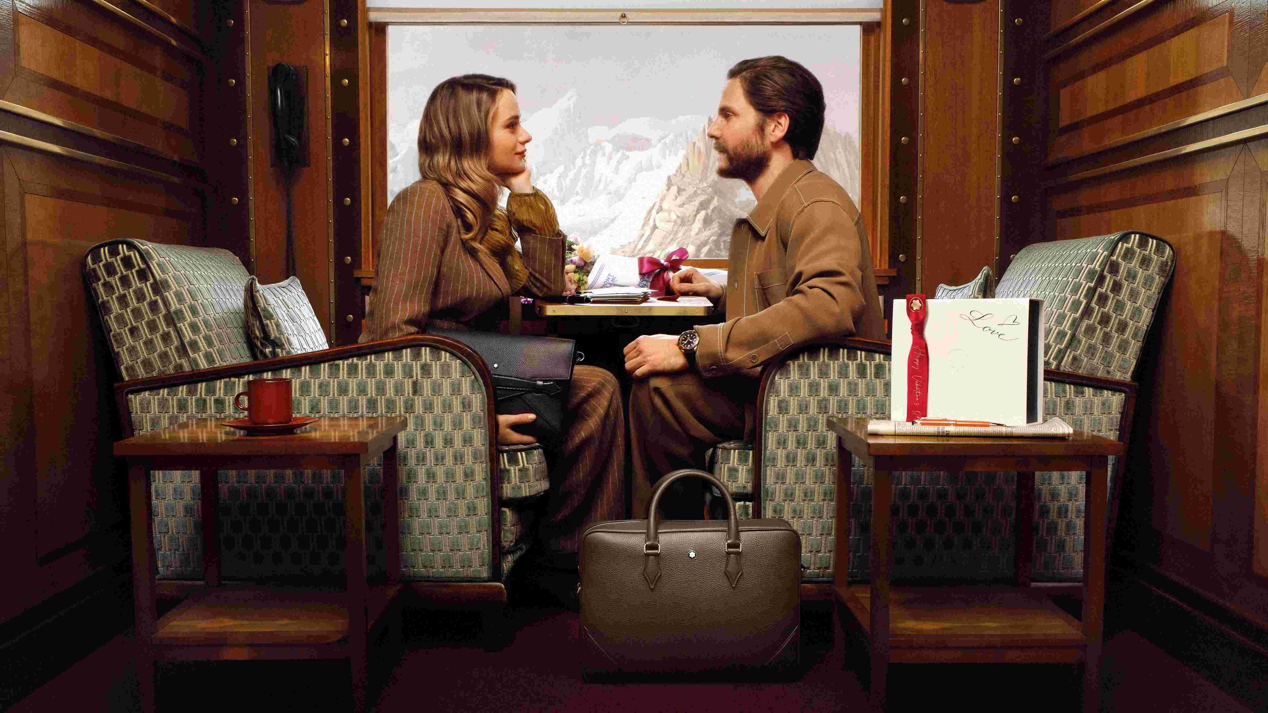 Montblanc Valentine_s Day 2026 - Lifestyle.jpg