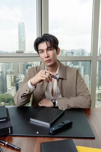 Mew Suppasit (4).JPG