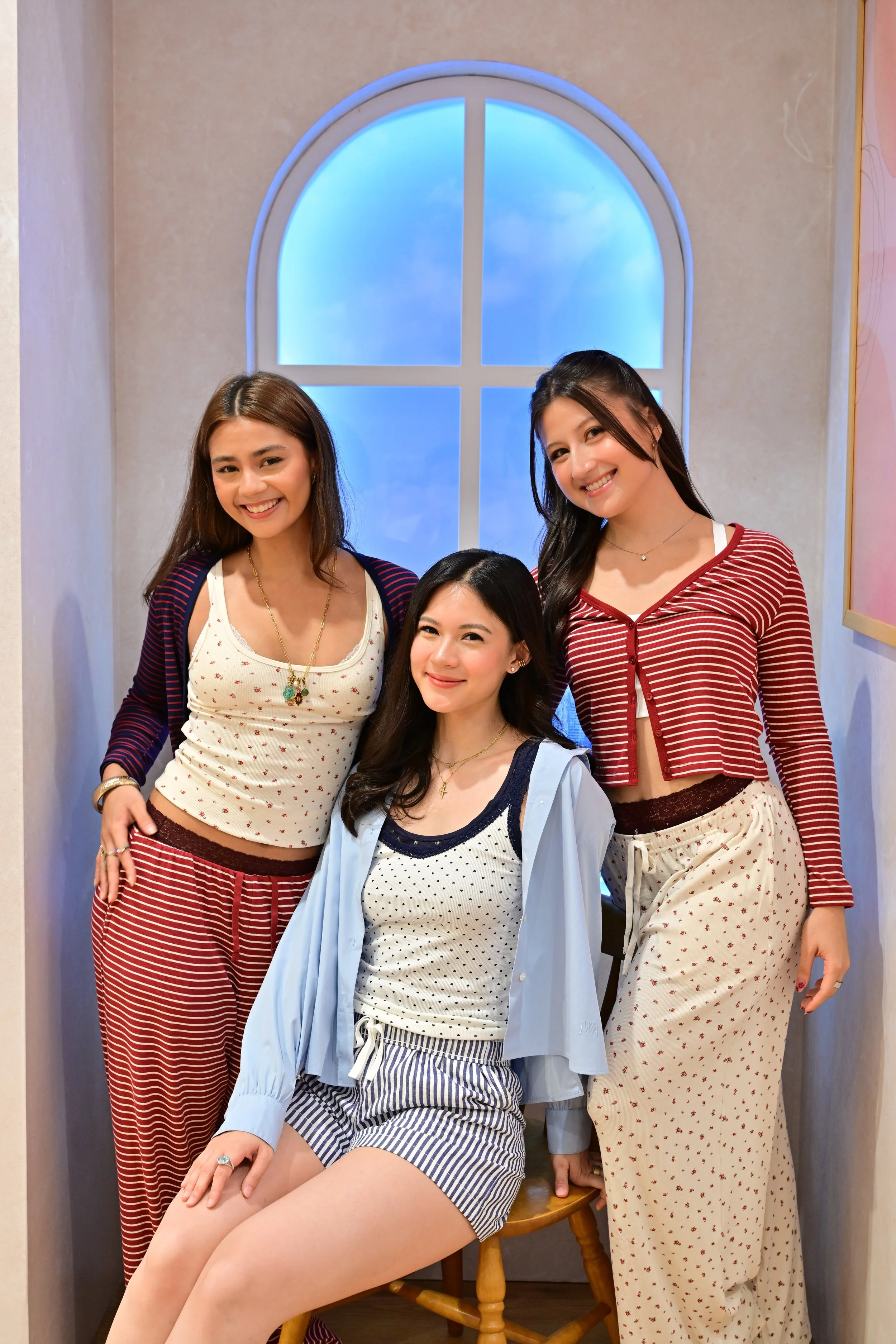 Made to be Seen: UNIQLO’s New Lounge &amp; Underwear Collection Rewrites the Rules of Comfort