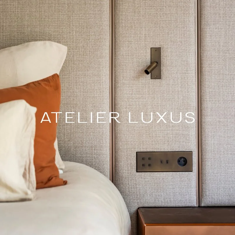 Atelier Luxus afbrydere og stikkontakter. Eksklusive stikkontakter og afbrydere i messing og andre. Lækre håndlavede afbrydere. KNX kompatibelt og 220 v installation. 