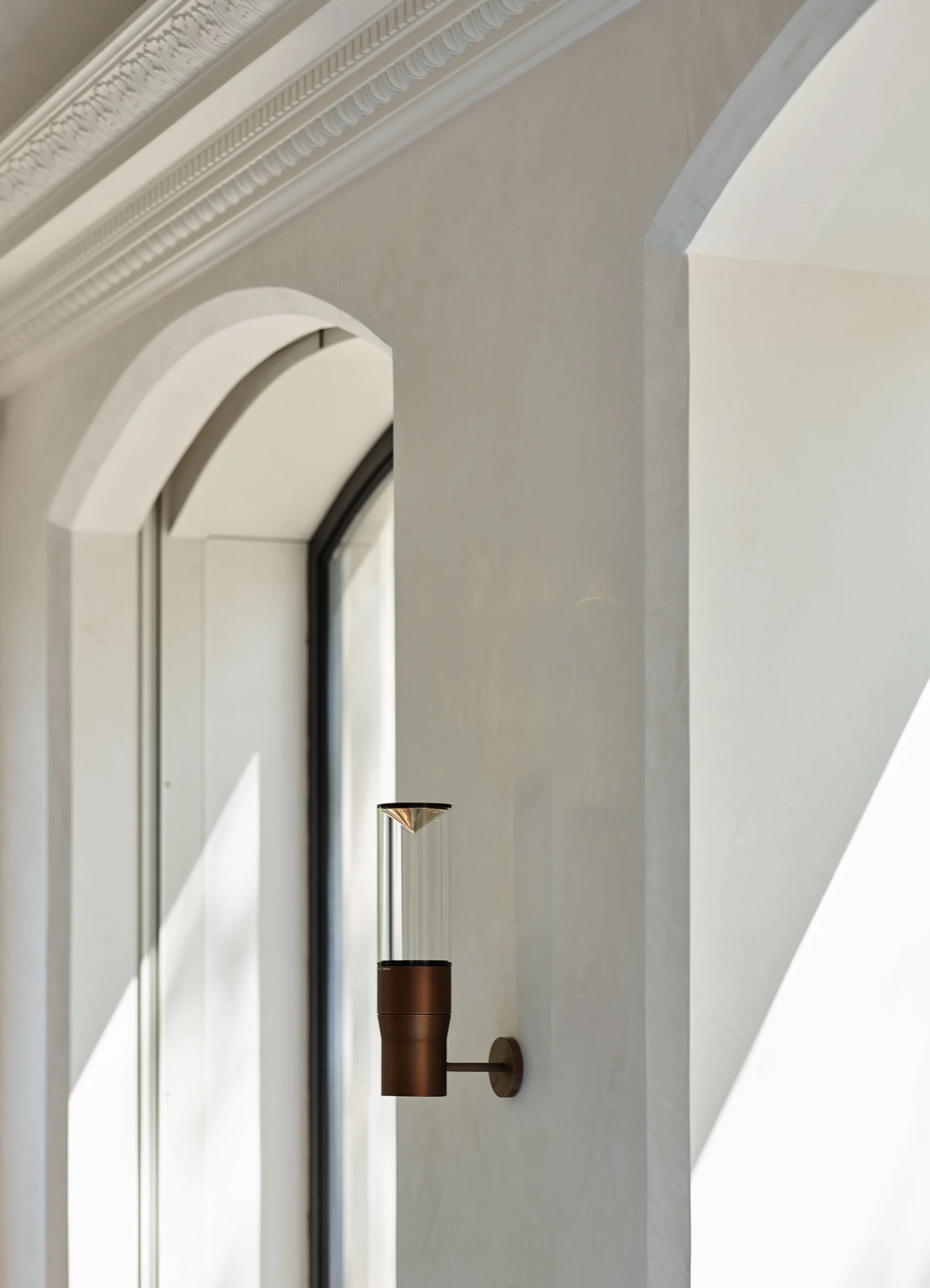 eksklusiv væglampe viabizzuno_royal_parete.jpg