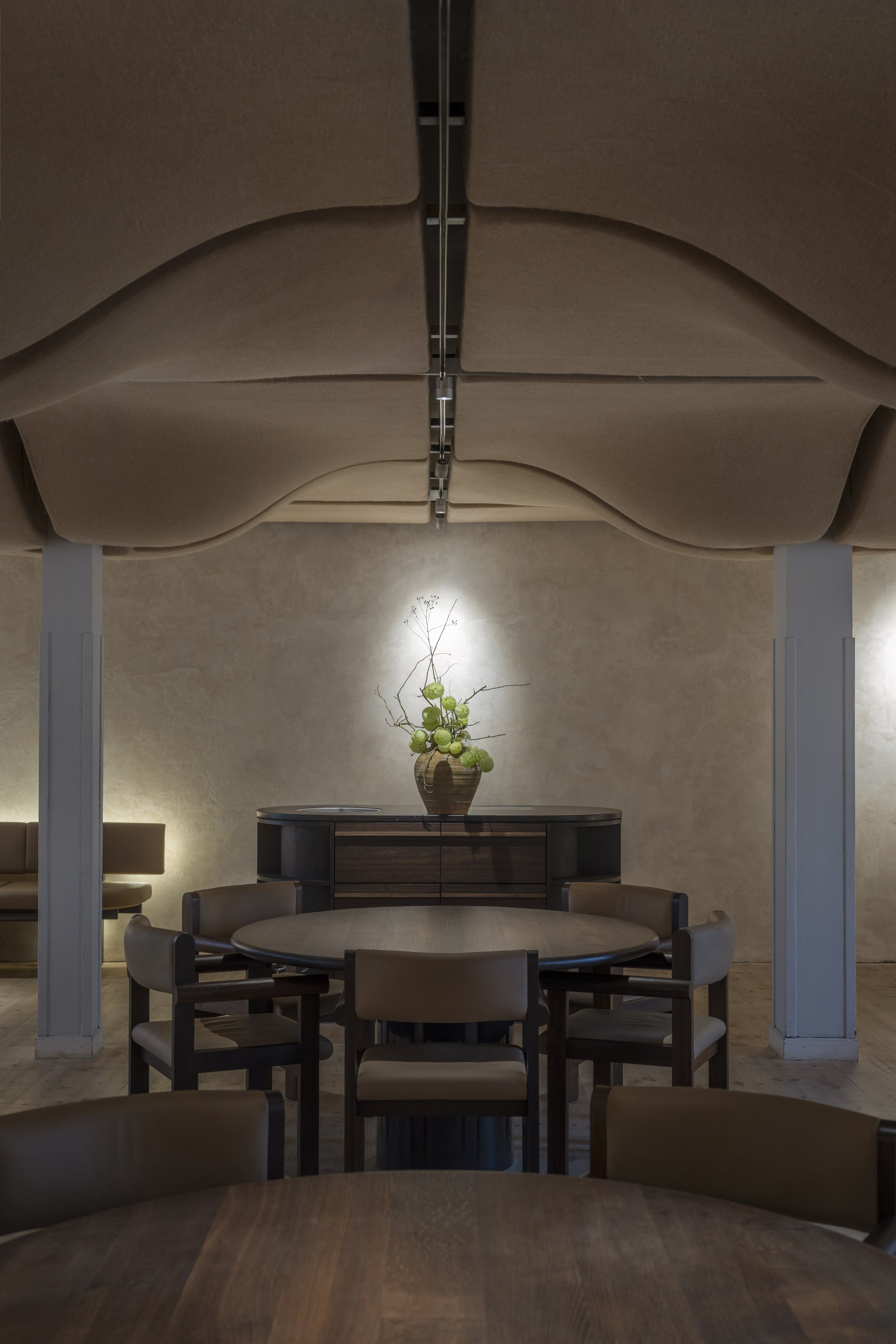 Specialdesignet belysning til restaurant Alouette i København