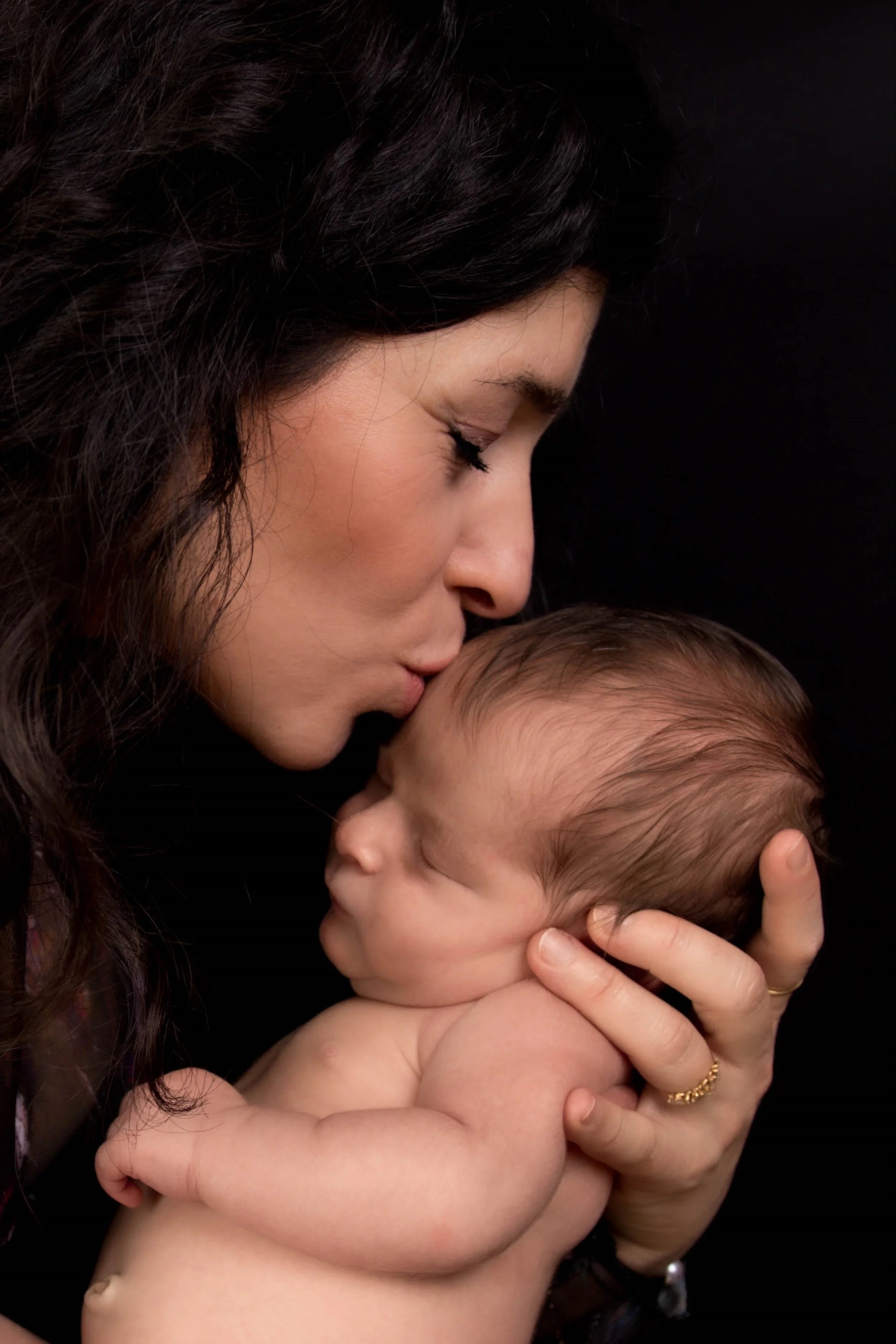 Newborn focení v ateliéru v Berouně