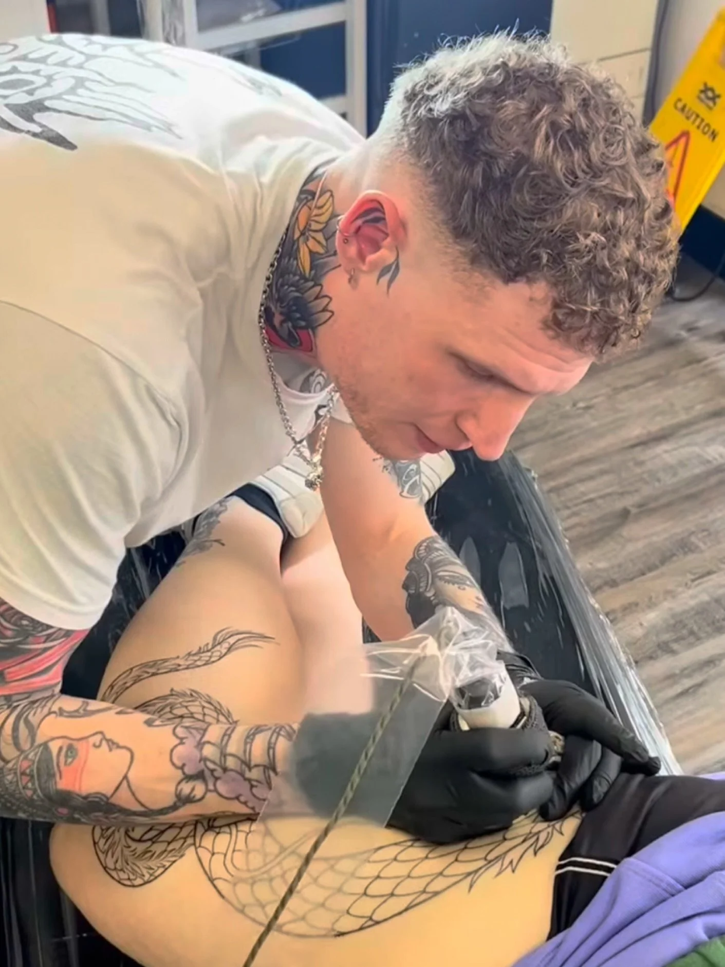 Kyle will be joining the team at Brighton Ink from the new year. Contact him directly for booking details.
.
#brightontattoo #brightontattooartists #brighton