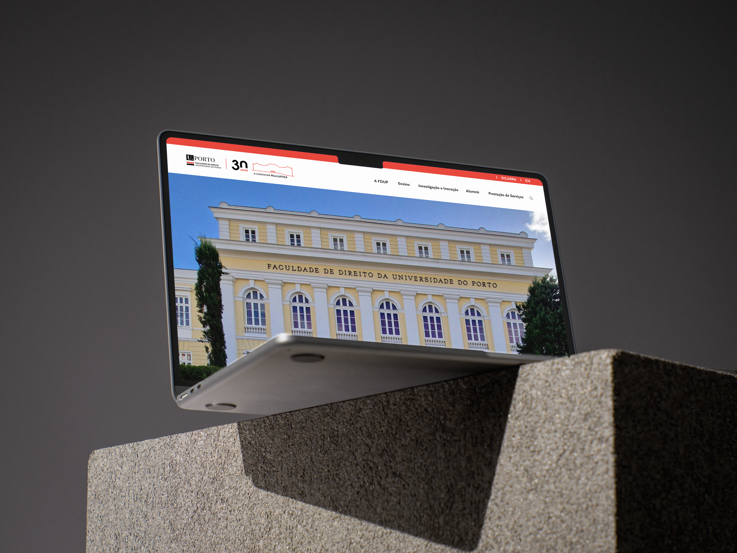 [FDUP] Logo 30 anos_Mockup_Web.png