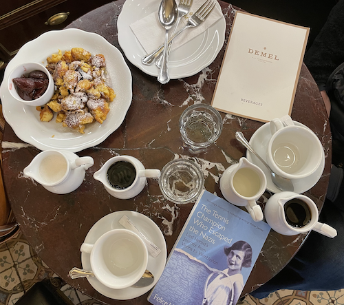 Inside Demel coffee house. Photo: © F. Hardy