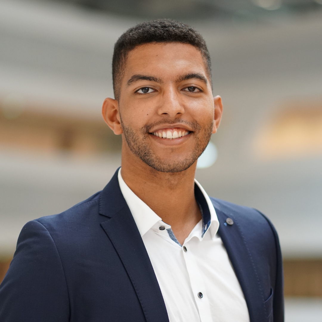 Jakob Osawaru_1zu1.png