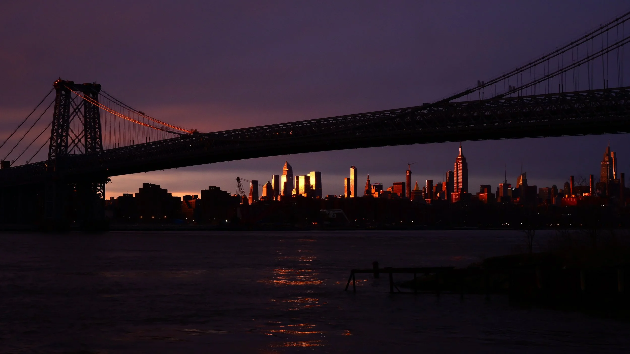 SKYLINE.jpg