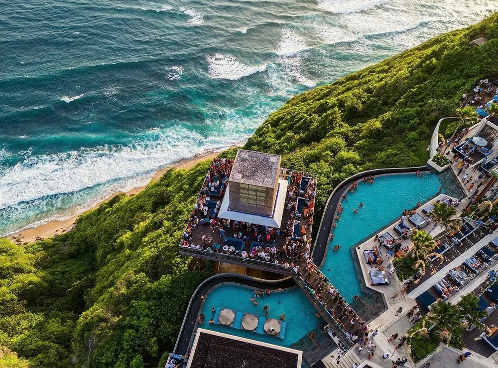 Savaya, Bali