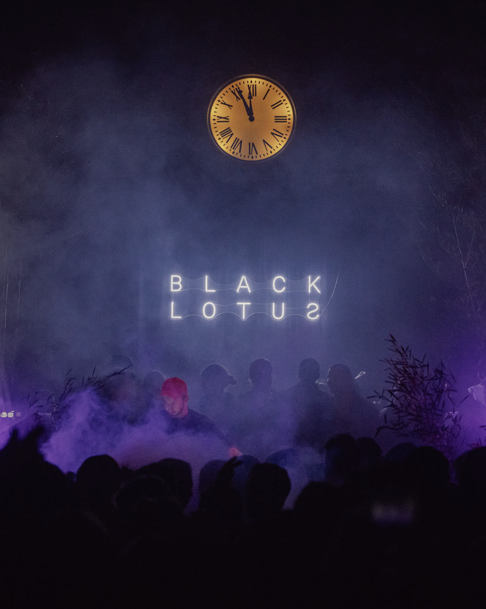 BLACK LOTUS 1 (1).png