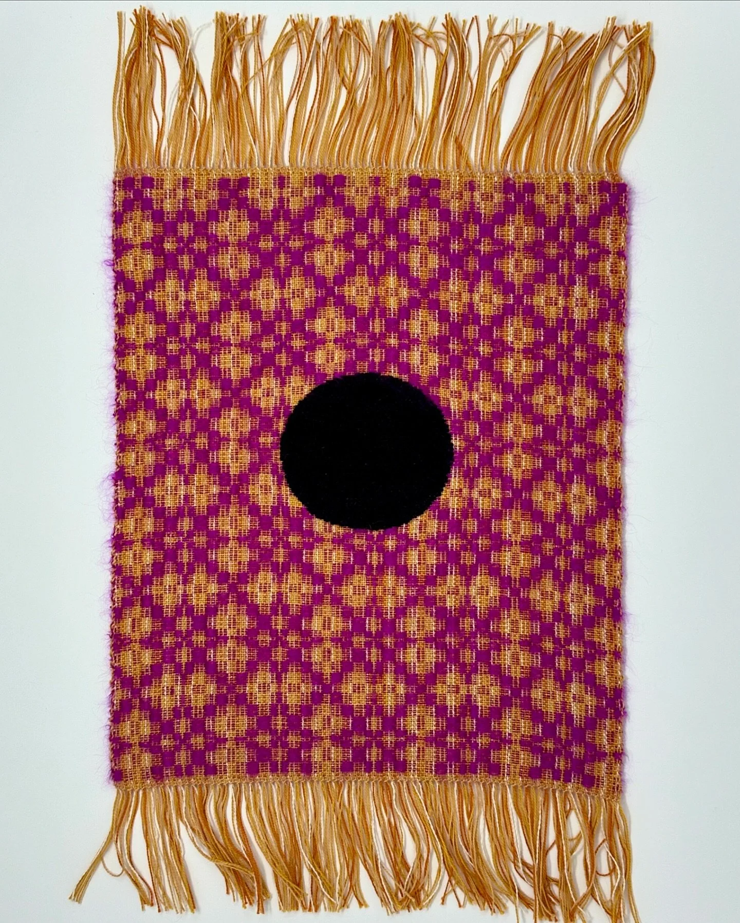 &ldquo;Age 13&rdquo;. Emotional realities, internal and atmospheric, of adolescence. 💖 
Woven with cotton, mohair/silk blend, and handspun merino wool.

#fiberart #fiberartist #weaving #loom #loomweaving #overshotweaving #textileartist #textilelove 