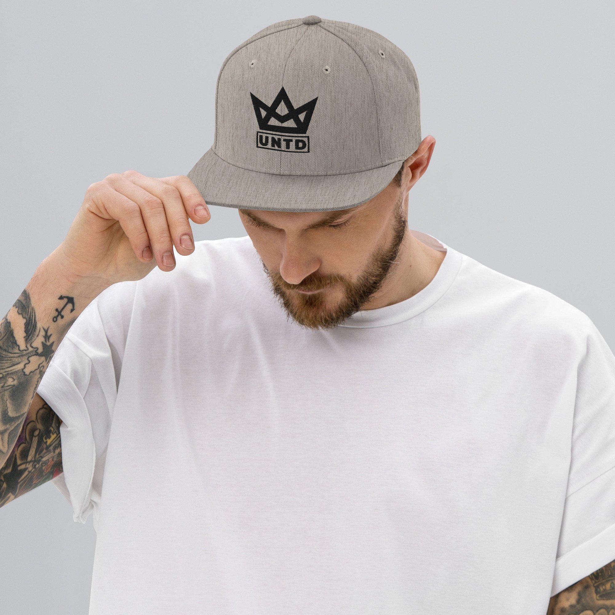 classic-snapback-heather-grey-front-665396a67dac4.jpg