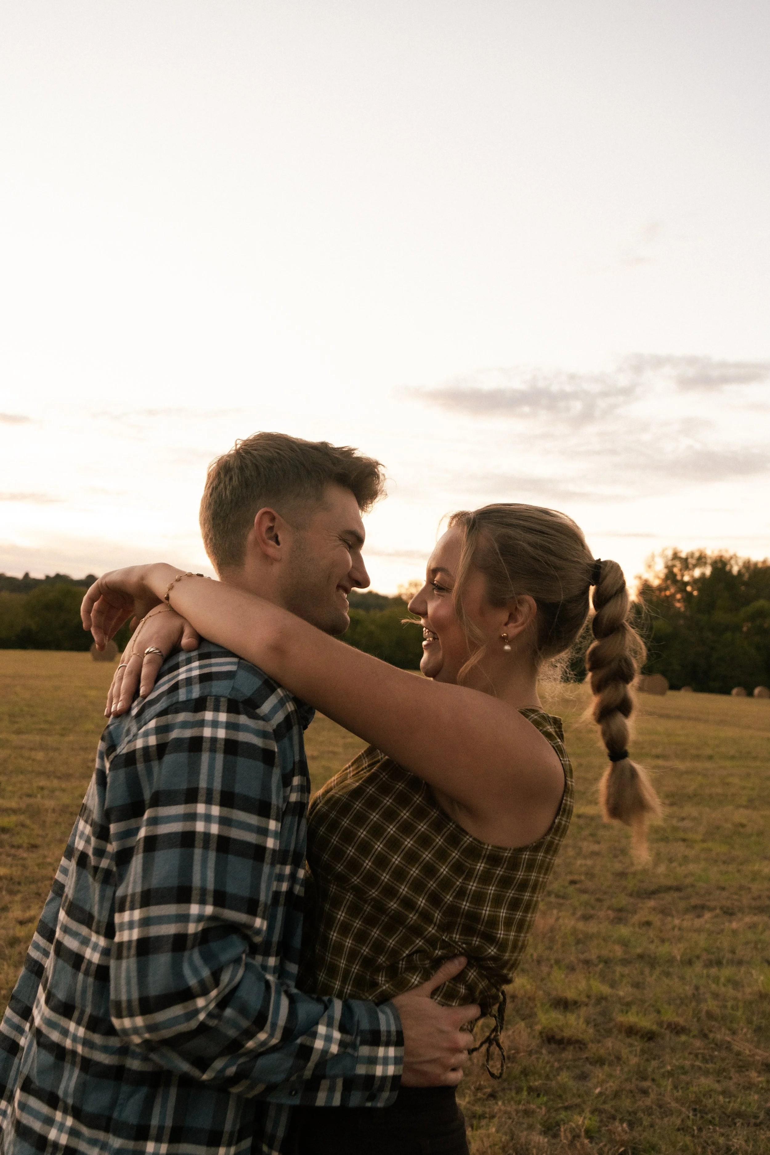 CoupleCountryPortraits-102.jpg