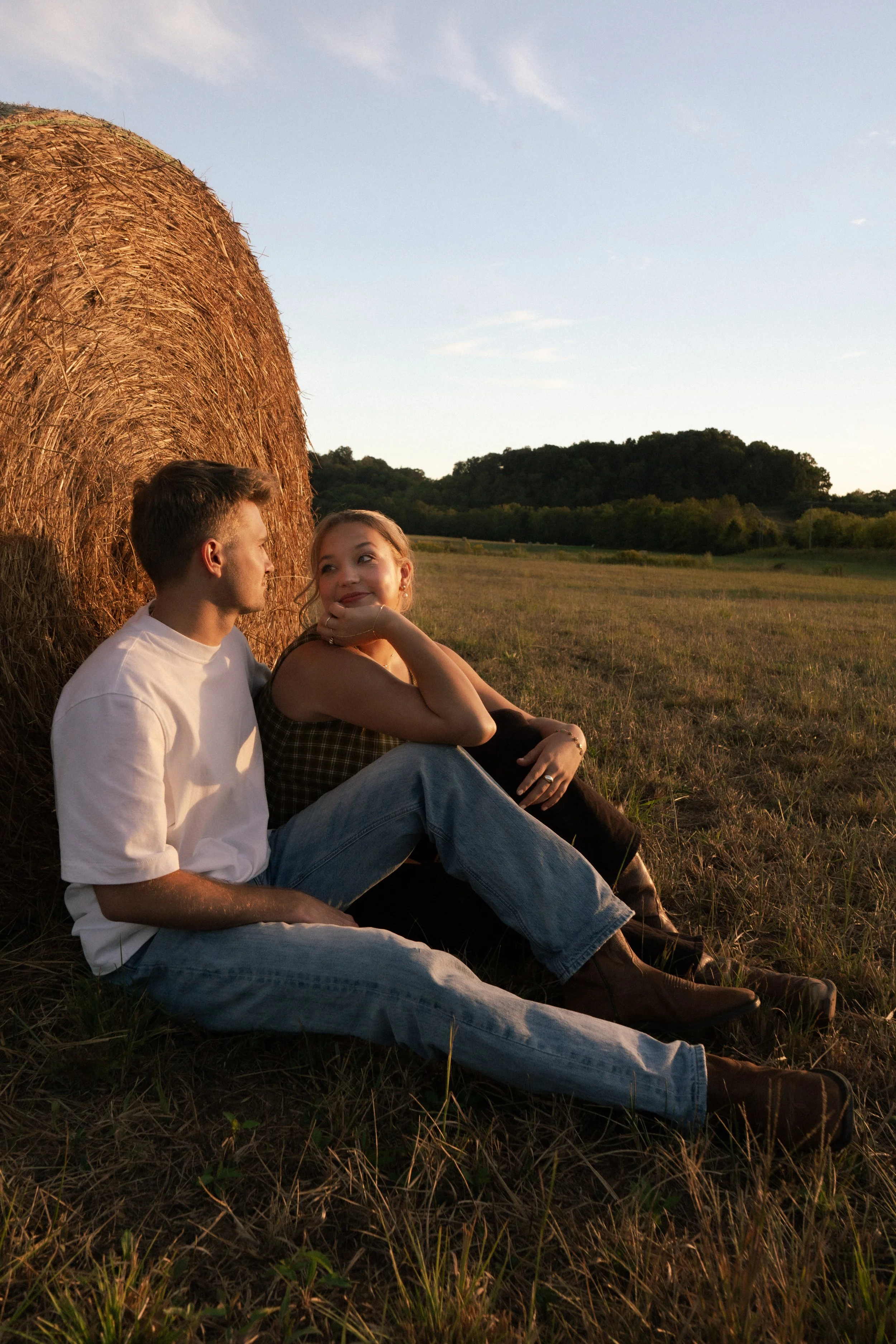 CoupleCountryPortraits-44.jpg