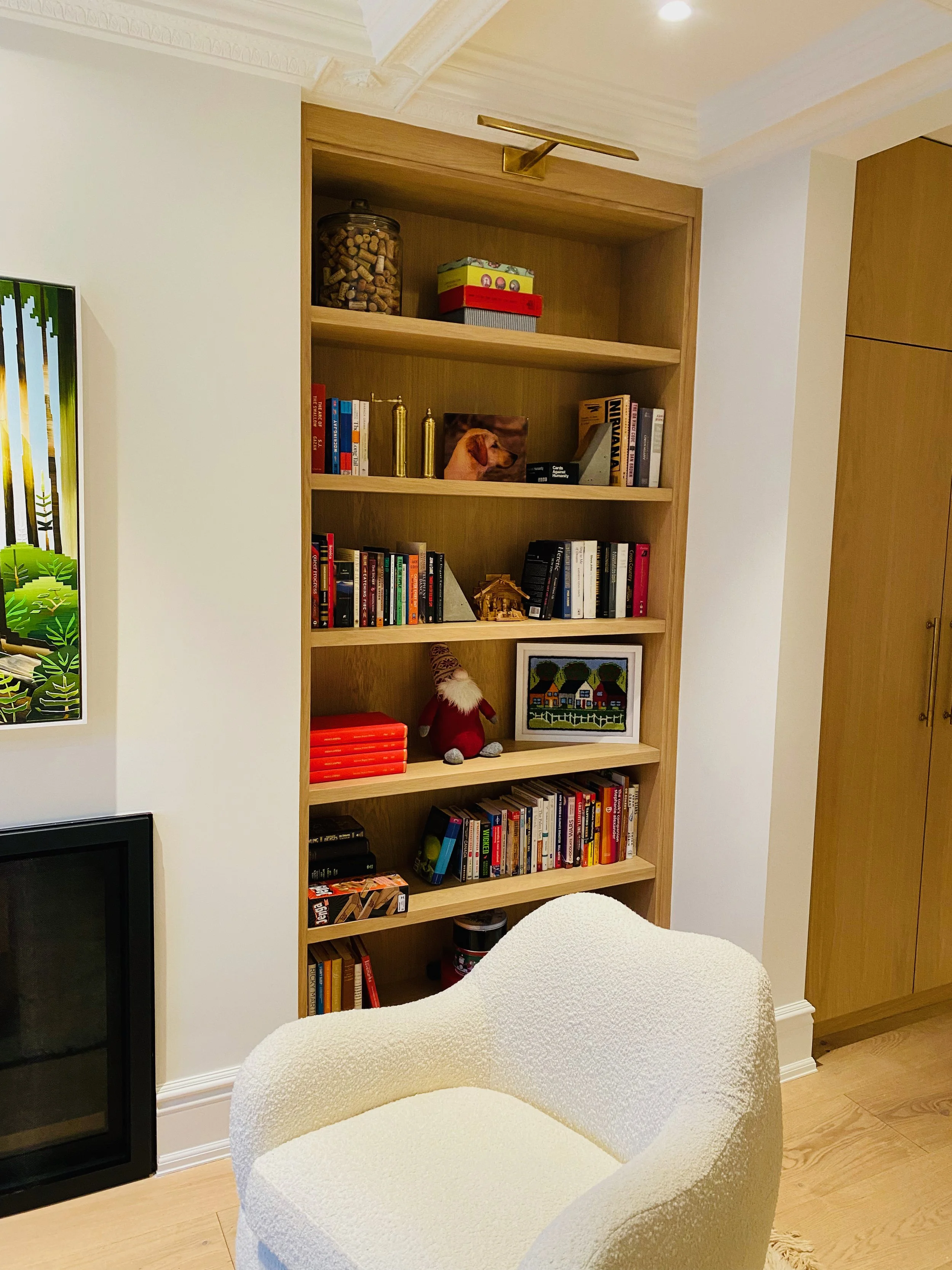 builtin bookshelf.jpeg