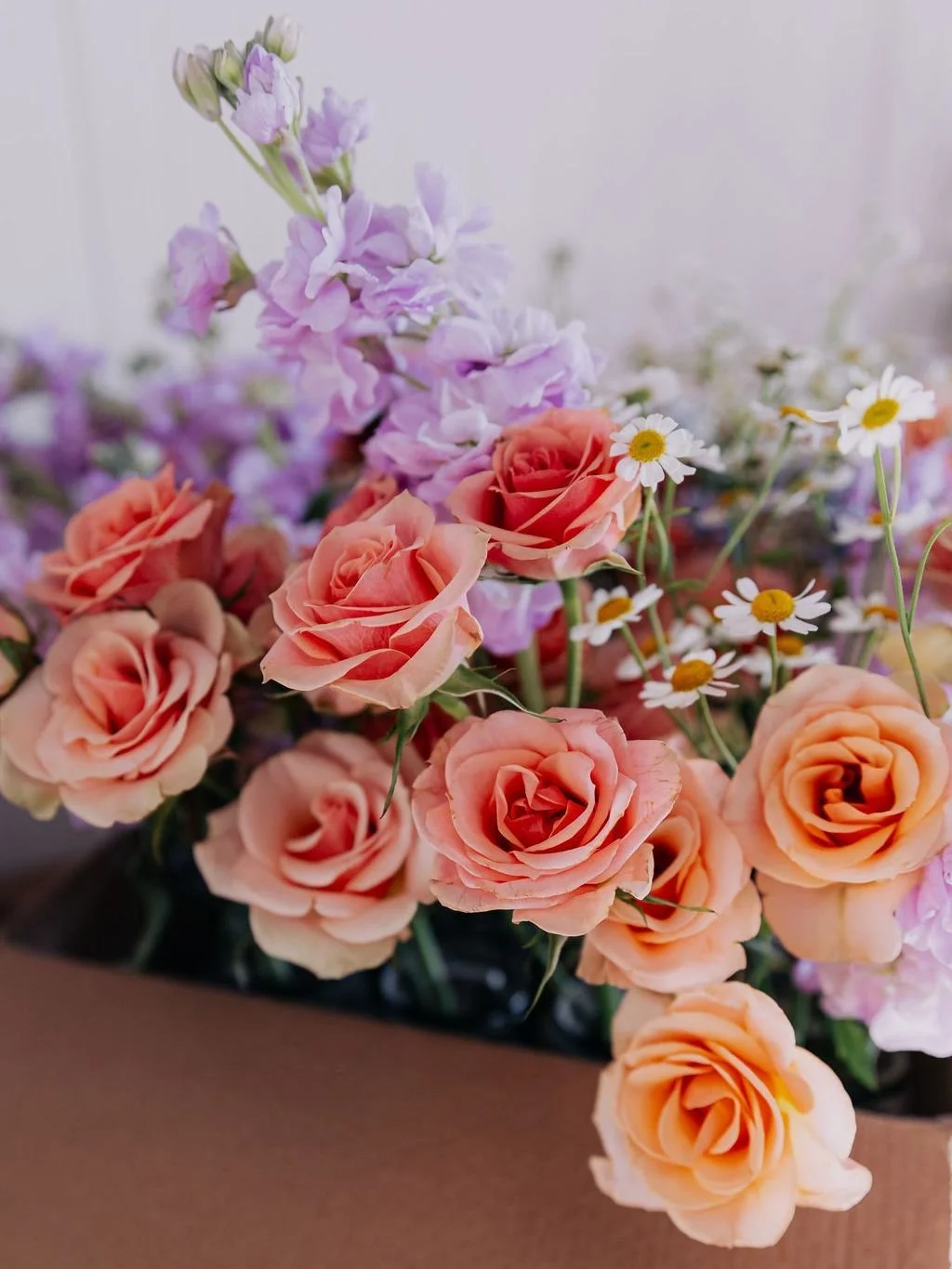 spring photos with @sweetsouthflowers is becoming a tradition and i'm absolutely okay with that!! 🌻 I can't wait to share more from this gallery but here's a sneak peek for now 👀