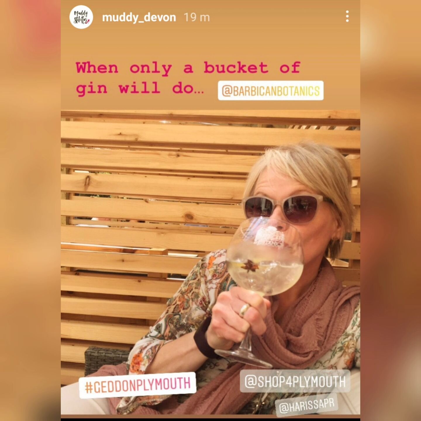 A fabulous throwback Gin and Tonic courtesy of @muddy_devon and @barbicanbotanics - a collaboration with @visitplymouth highlighting @britainsoceancity - as part of a wider Instagram campaign coordinated by @harissapr

We've collaborated on several i