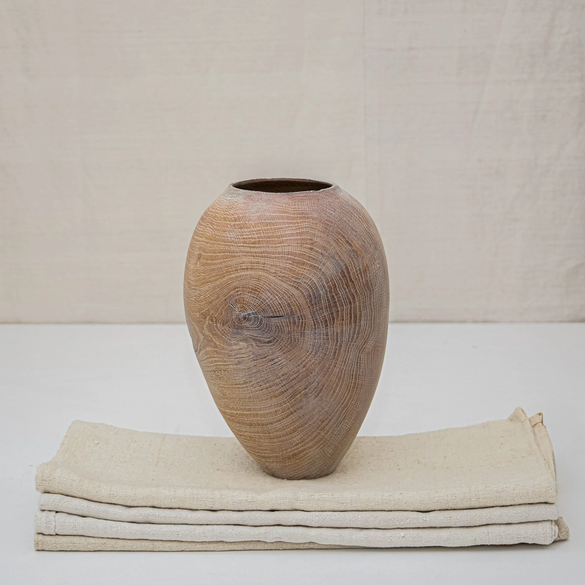 AITOR PUNTO- ROBLE BLANQUEADO- COLECCIÓN CLÁSICAS