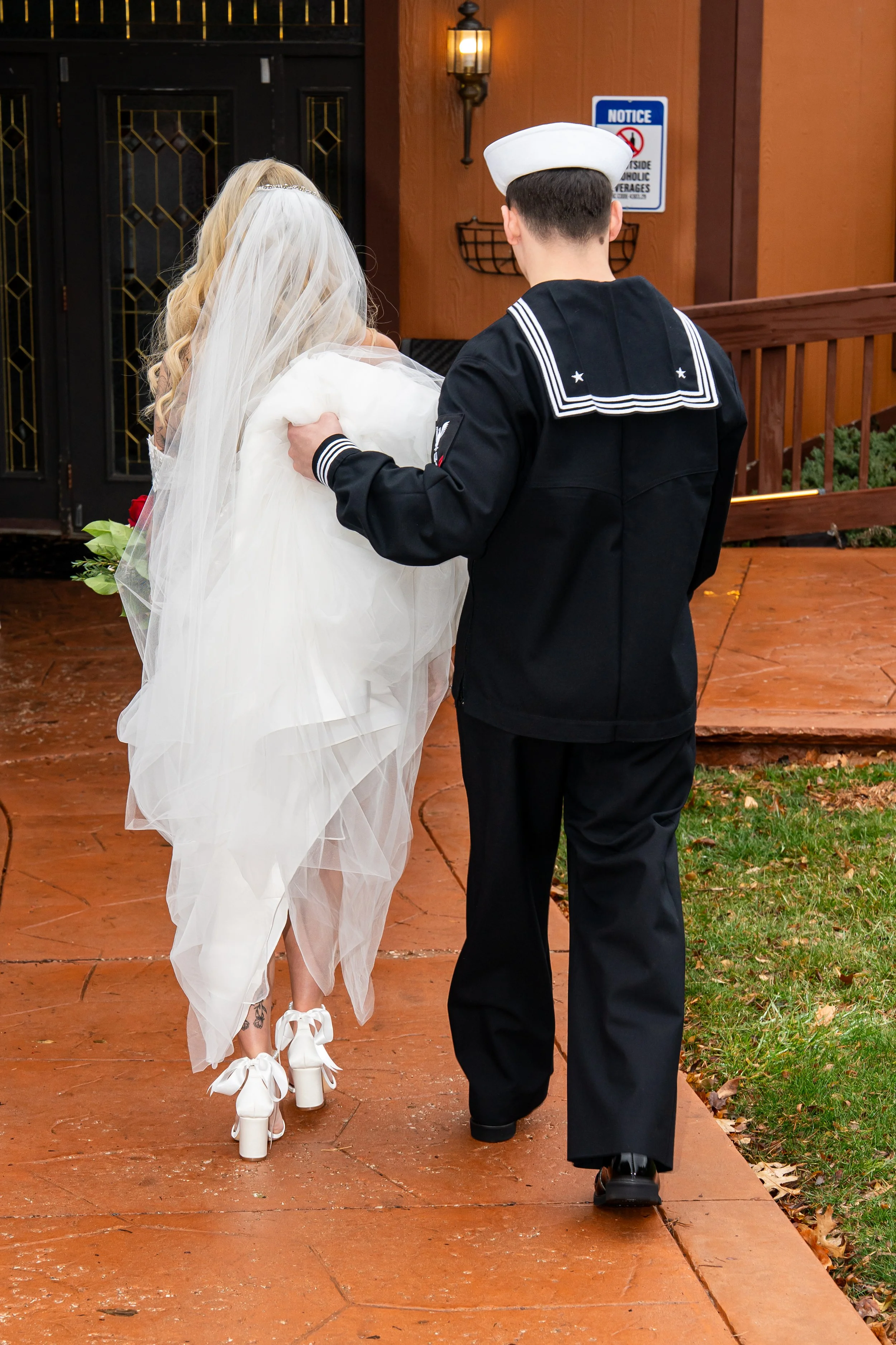 20251223-sneak-peeks-Aubrea-n-Noah-Young-Wedding-GViper-Photography-26.jpg