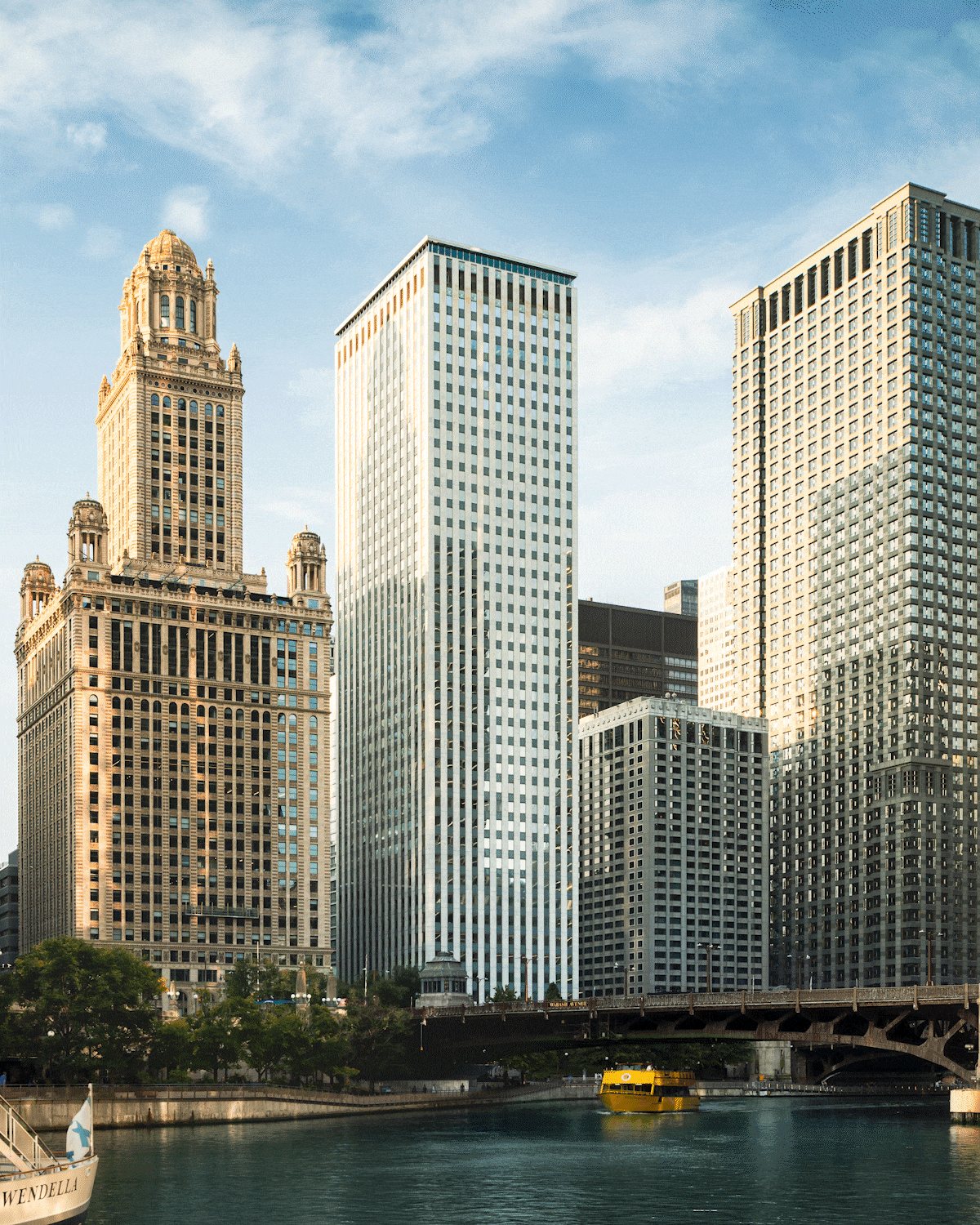 Pattern progression based on One East Wacker 1 Icon