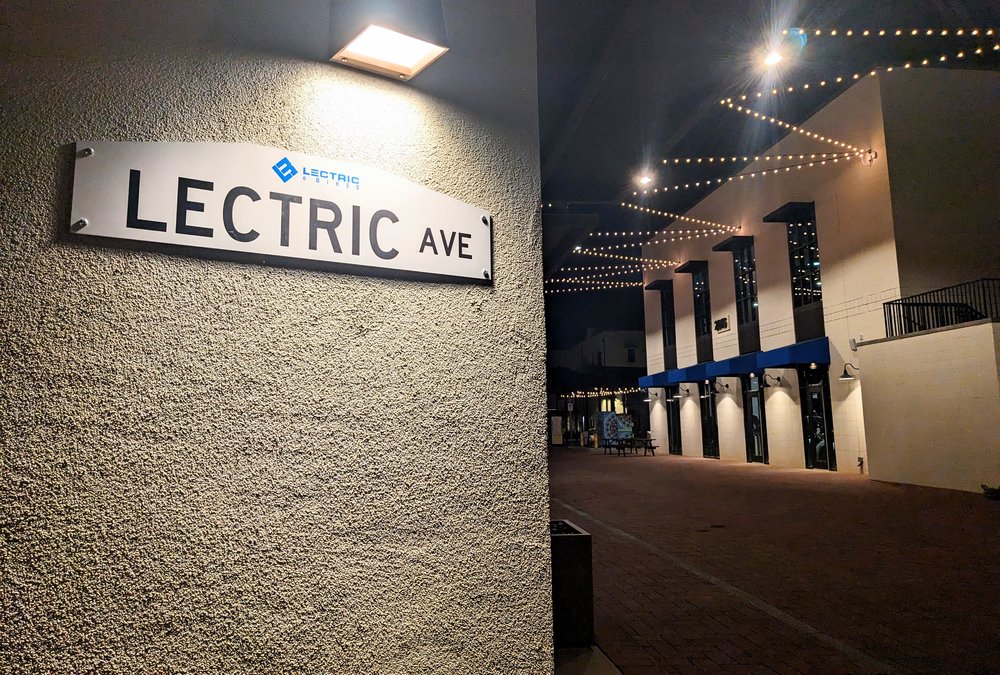 We gonna walk down to... Lectric Avenue (it's an ebike company represented on site, lol :)