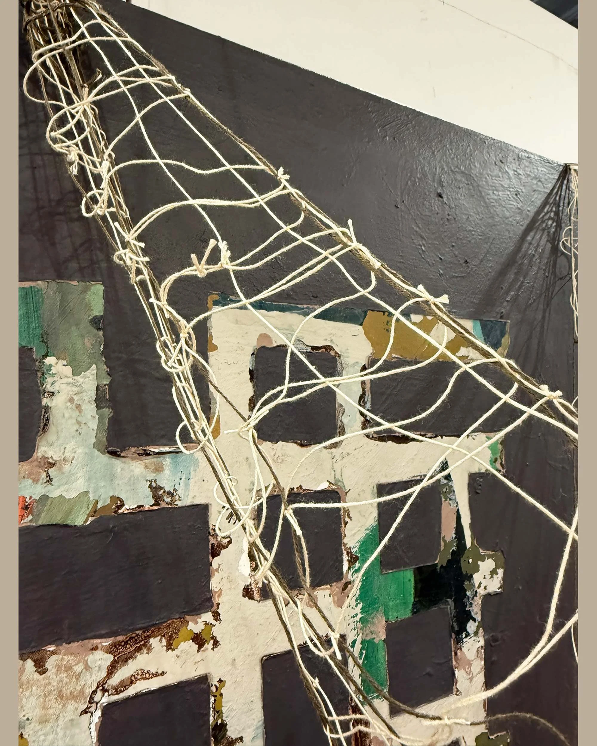 Art Make J Long Toting the load and Stretching at the seams detail 2.jpg