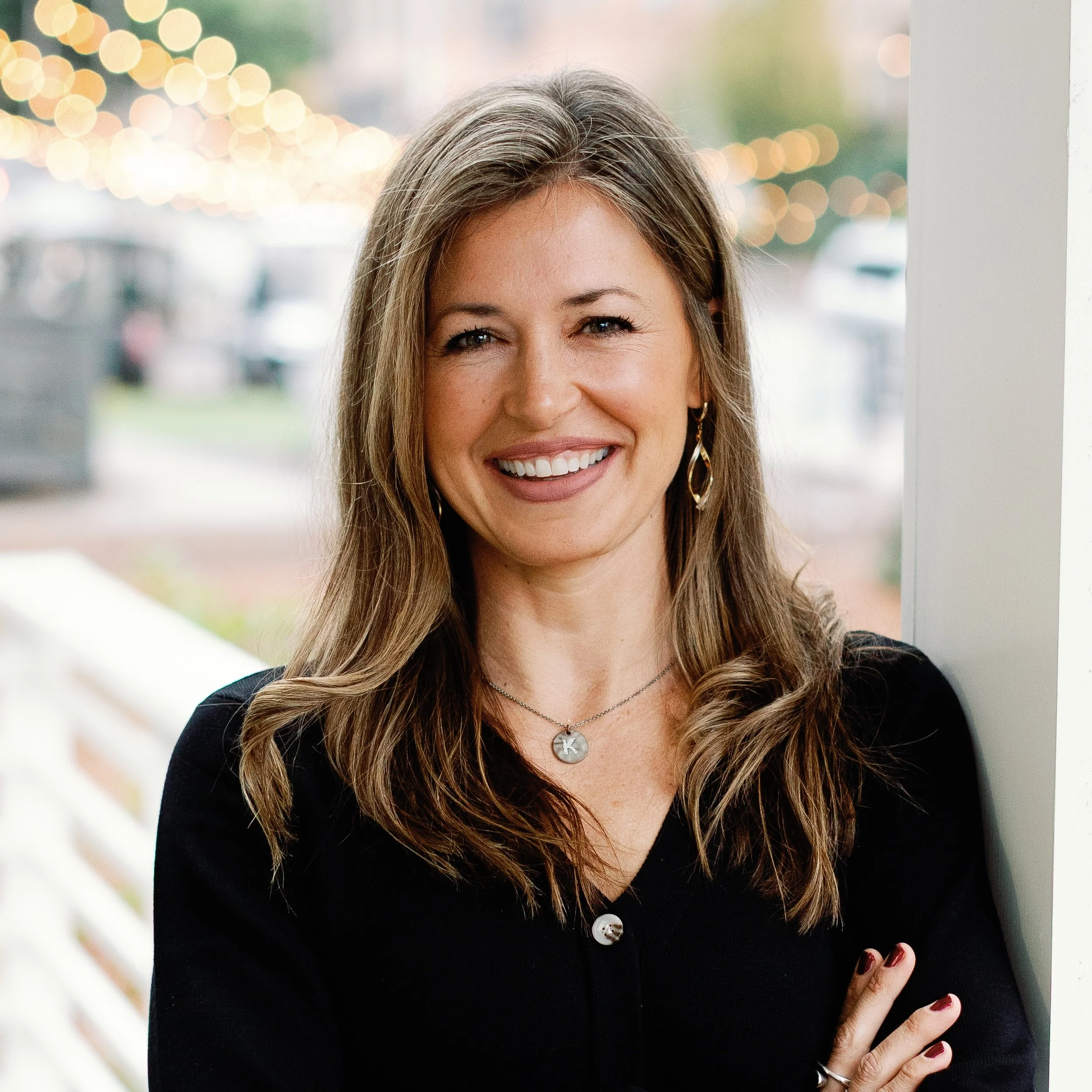 Kristen Kanner headshot at anchored mind therapy