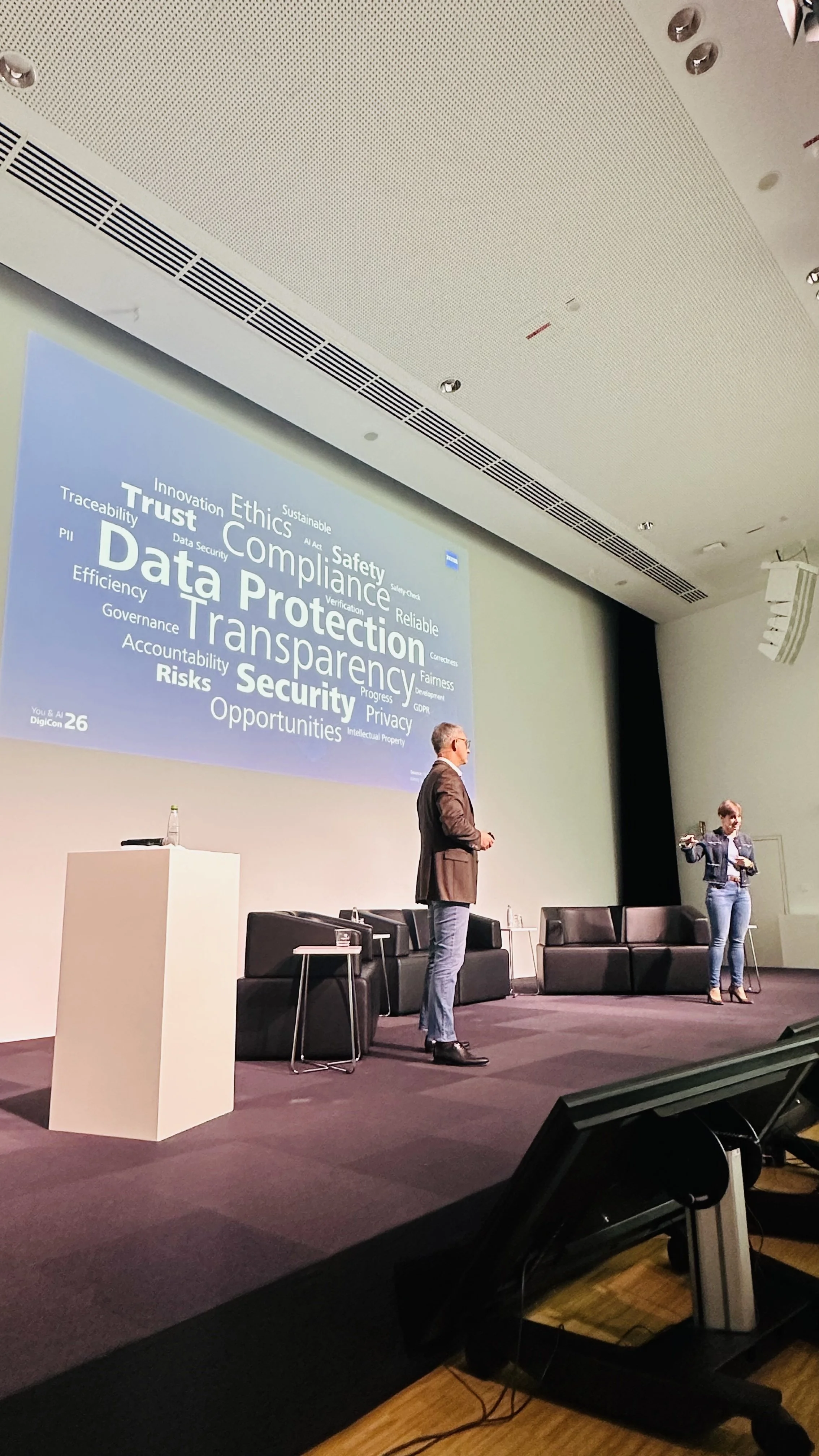 DigiCon-Alexandra-Wander-Responsible-AI-presentation-talk.jpg