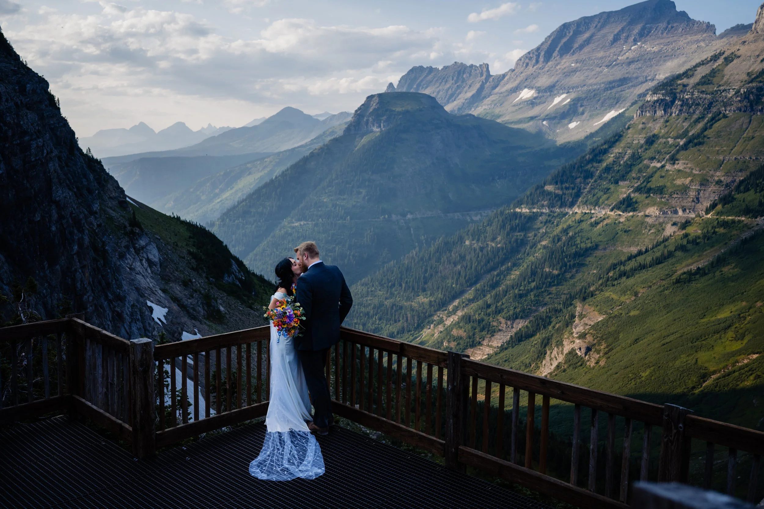 elopemontana_couple0037.jpg