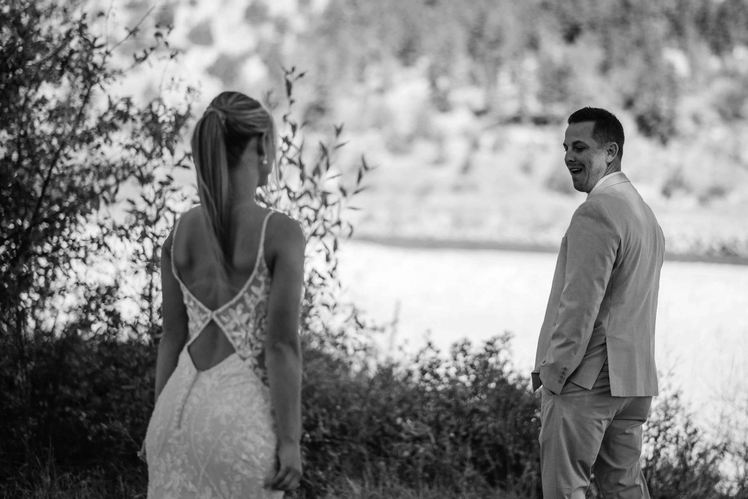 lindseyjanephotography_firstlook0016.jpg