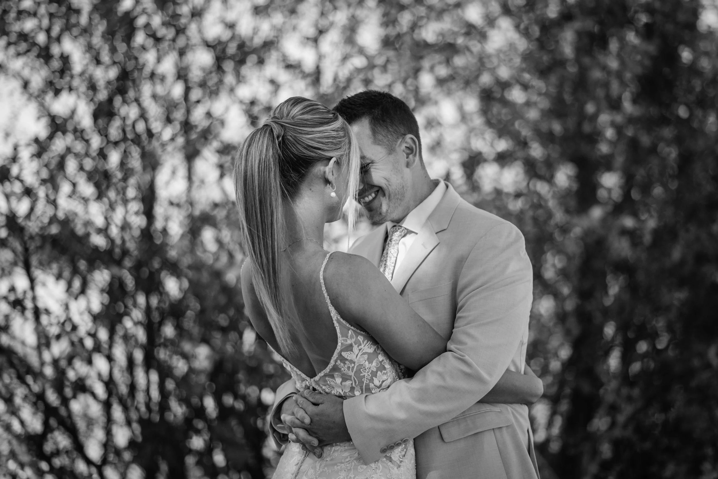 lindseyjanephotography_firstlook0020.jpg
