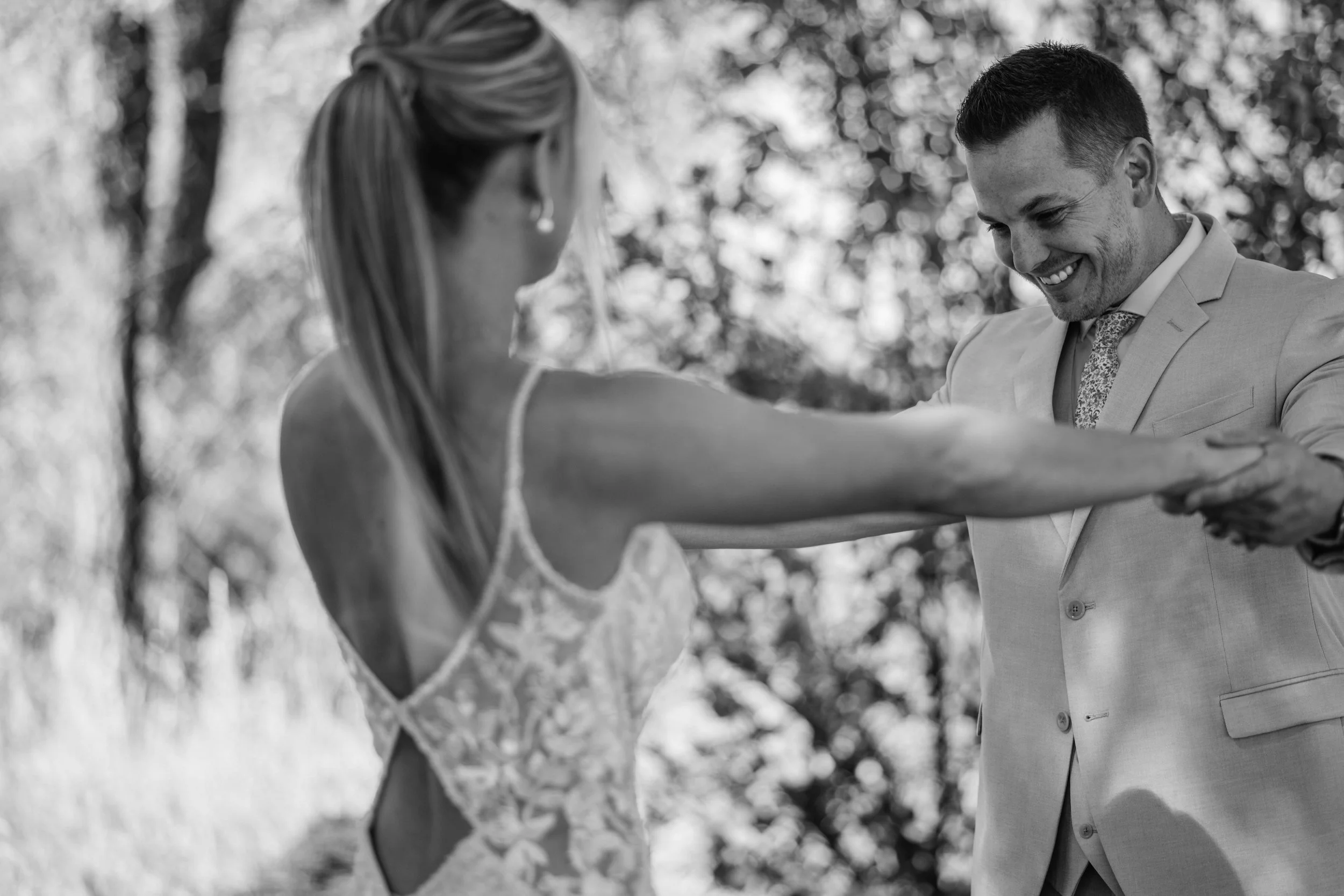 lindseyjanephotography_firstlook0026.jpg