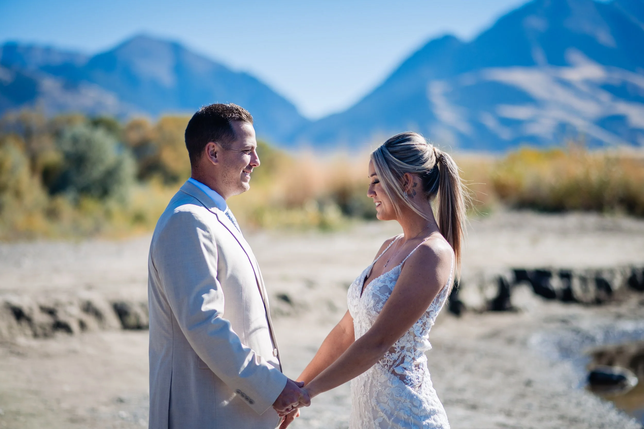 lindseyjanephotography_couple_YR0009.jpg