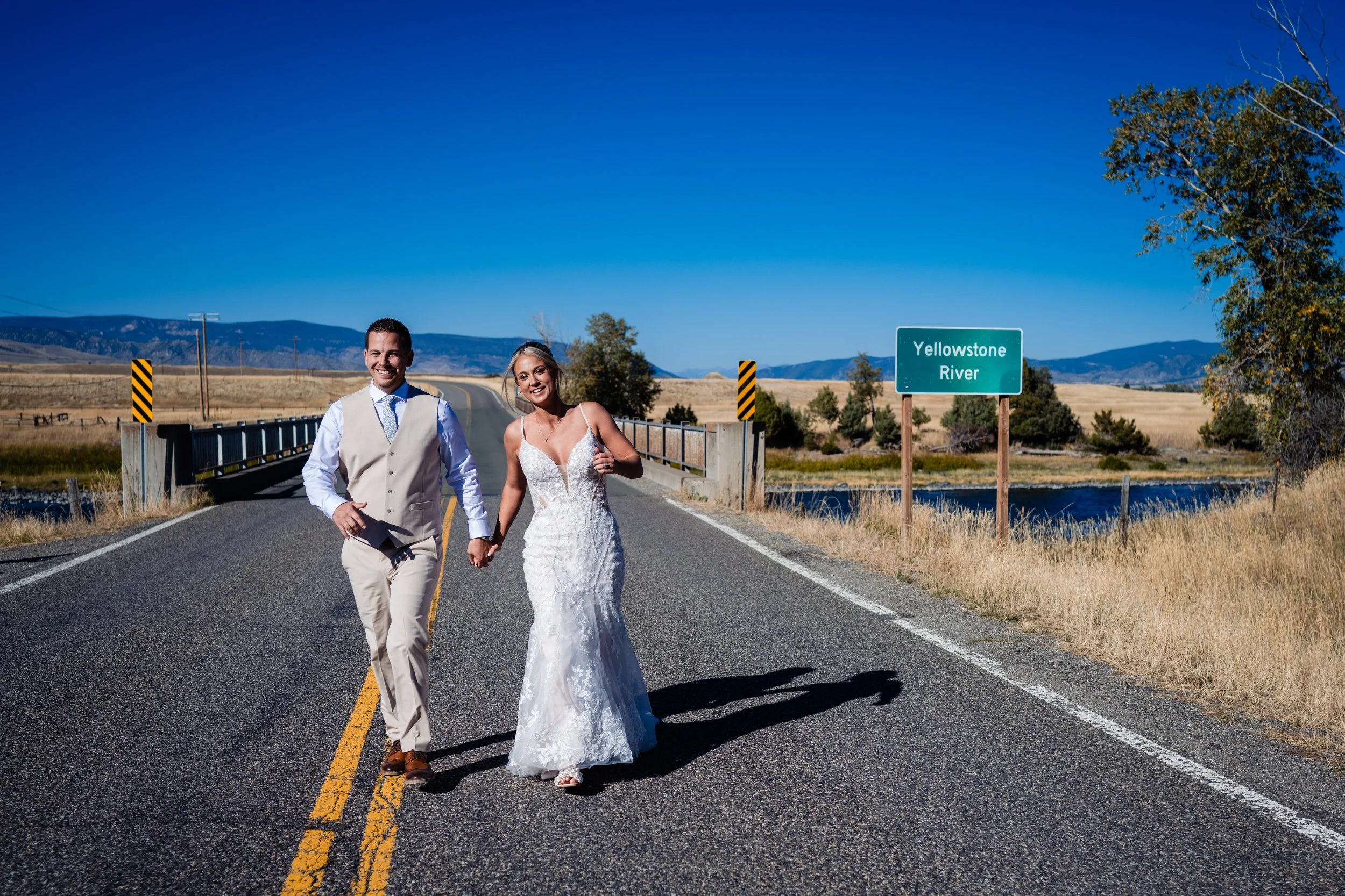 lindseyjanephotography_couple_YR0149.jpg