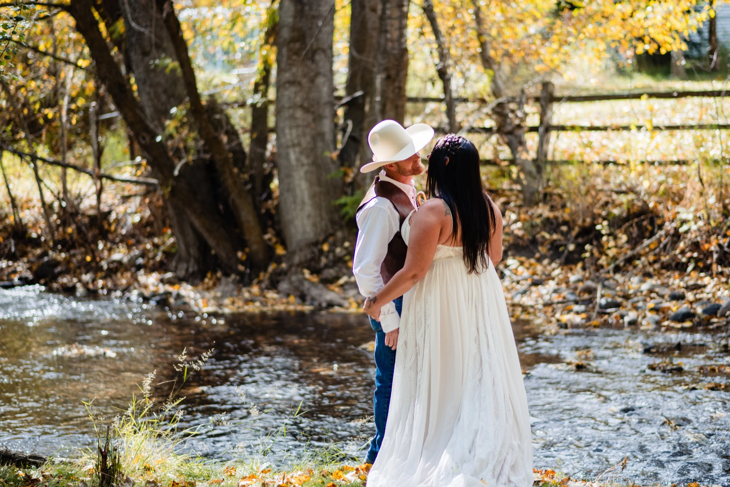 lindseyjanephotography_firstlook0010.jpg