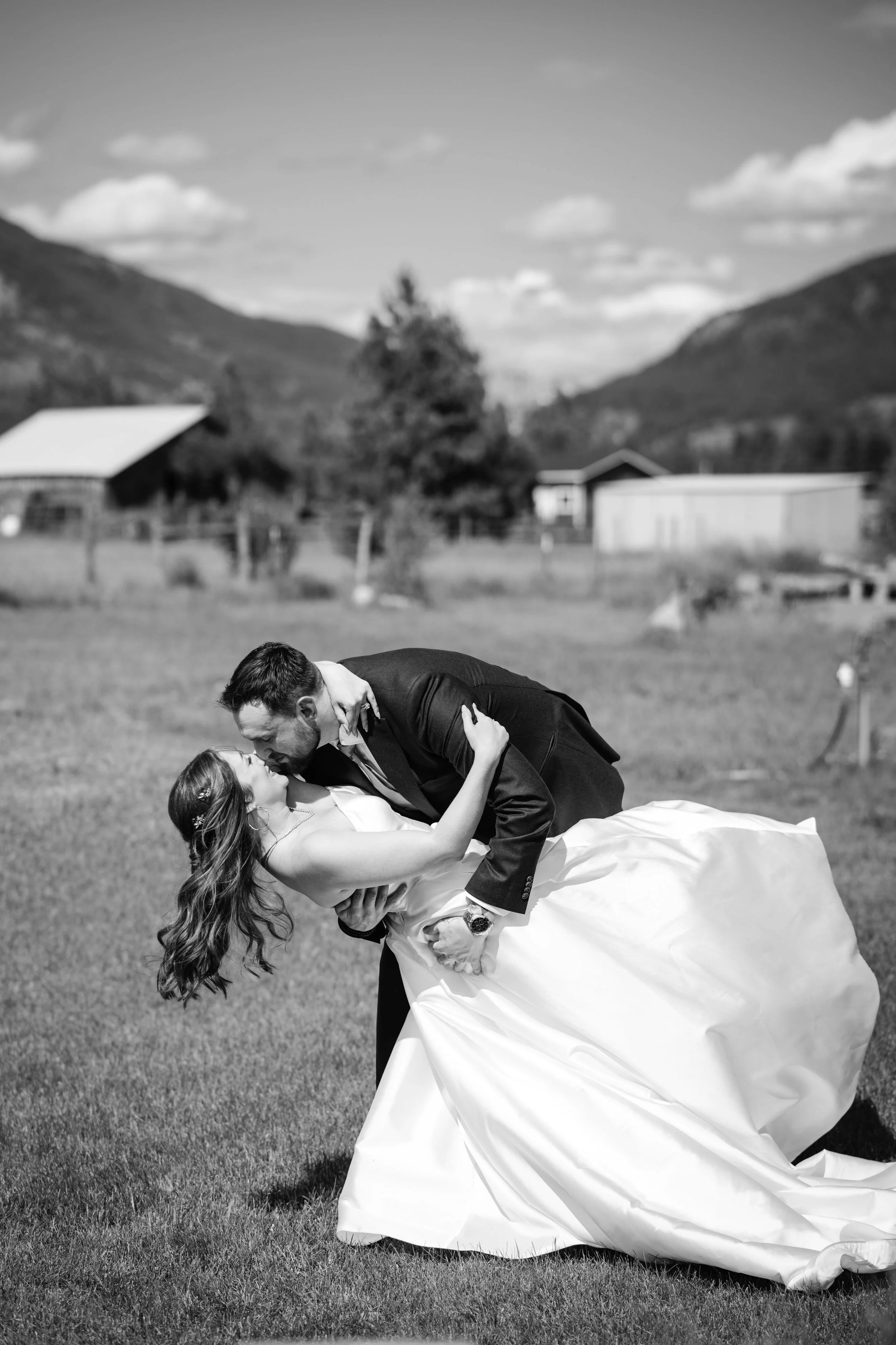 elopemontana_firstlook0027.jpg
