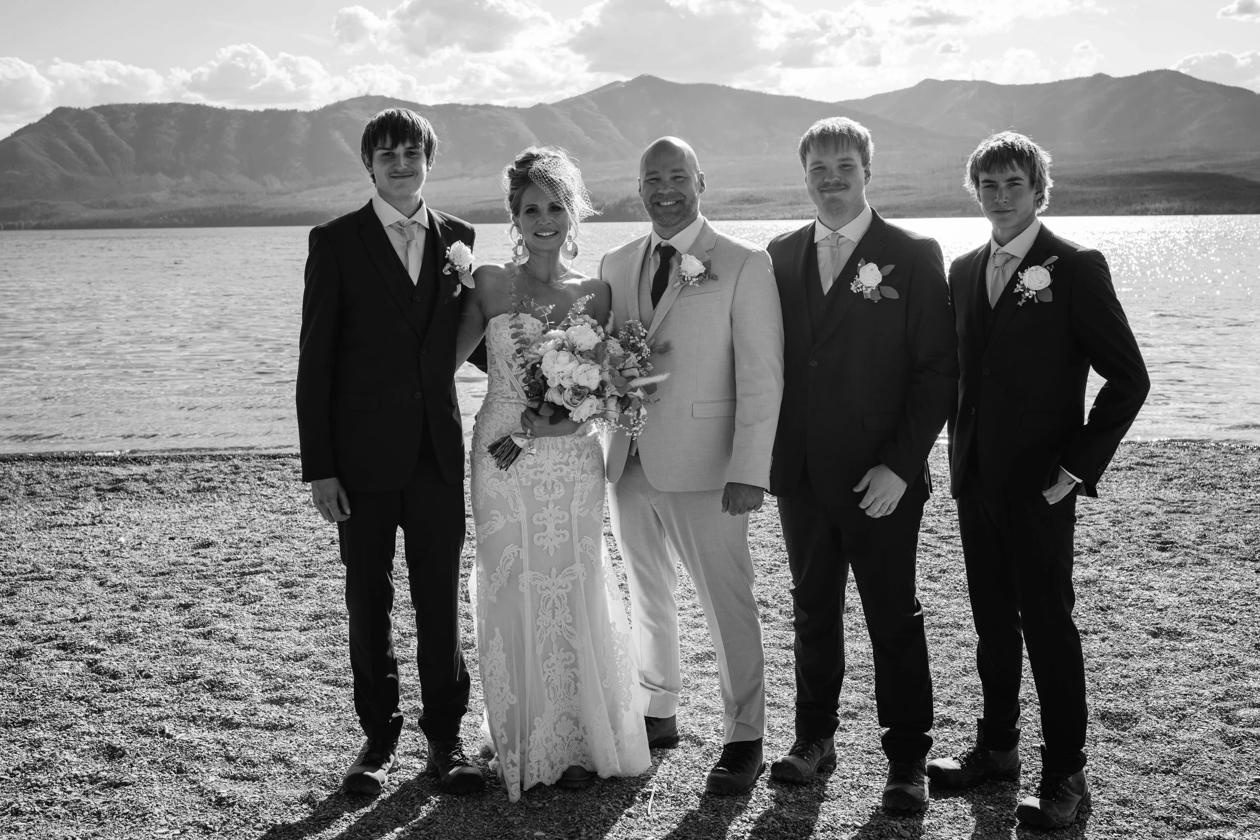 elopemontana_familyformals0029.jpg