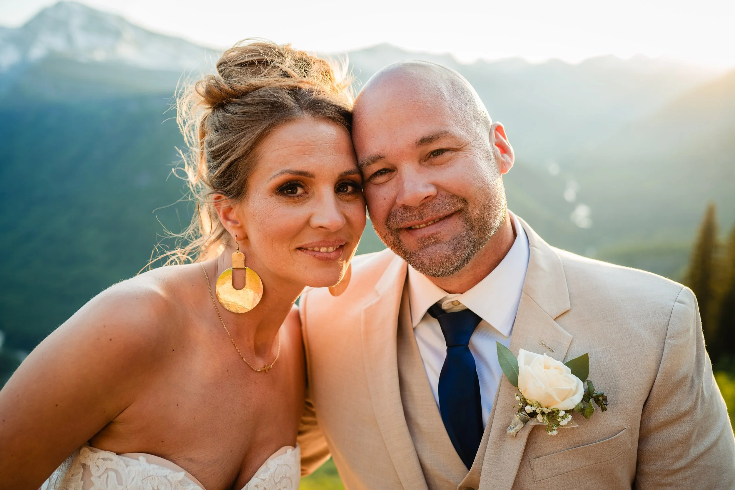 elopemontana_couple0244.jpg