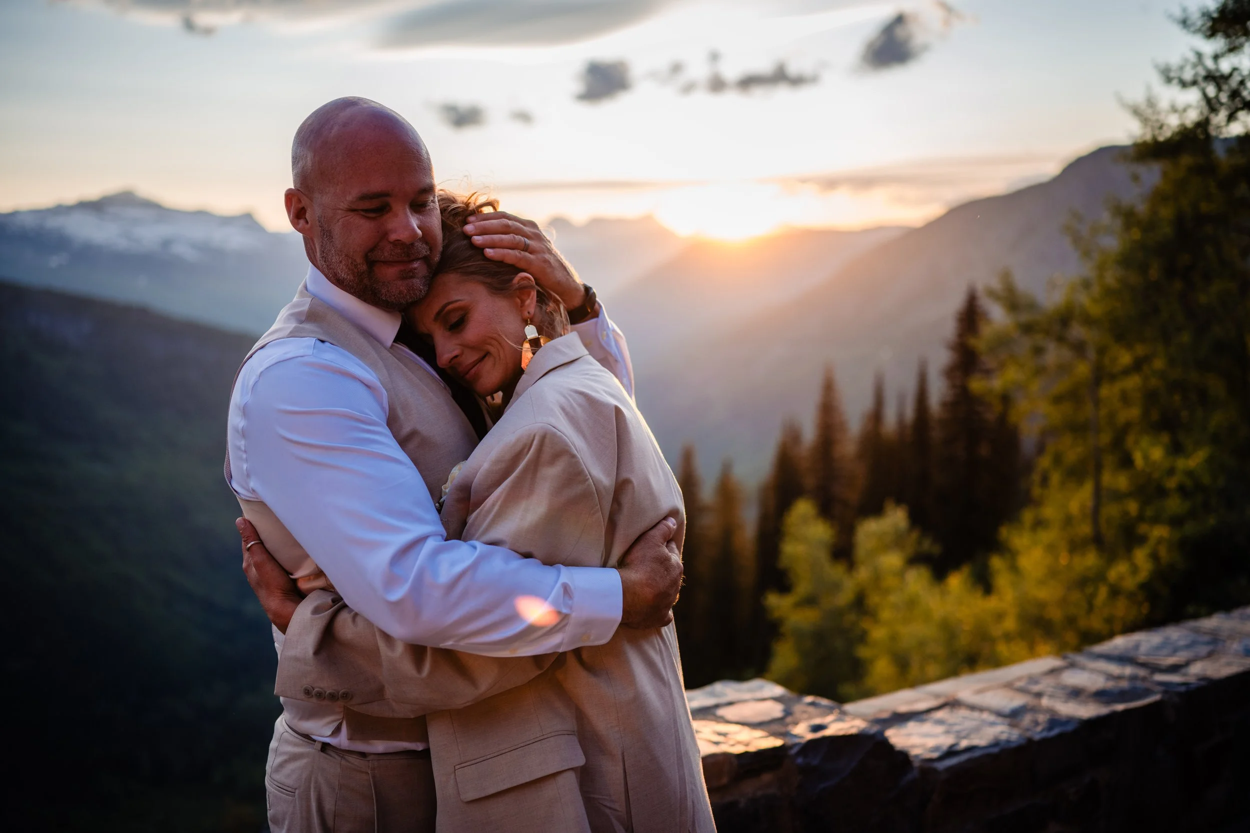 elopemontana_couple0279.jpg
